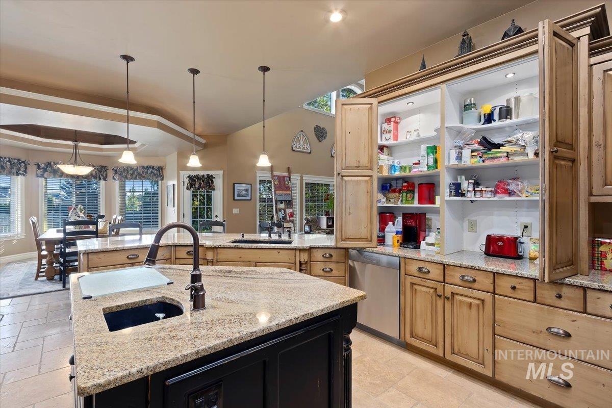 3353 E 4050 North, Twin Falls, Idaho 83301, 4 Bedrooms, 4 Bathrooms, Residential For Sale, Price $1,075,000, 98967936