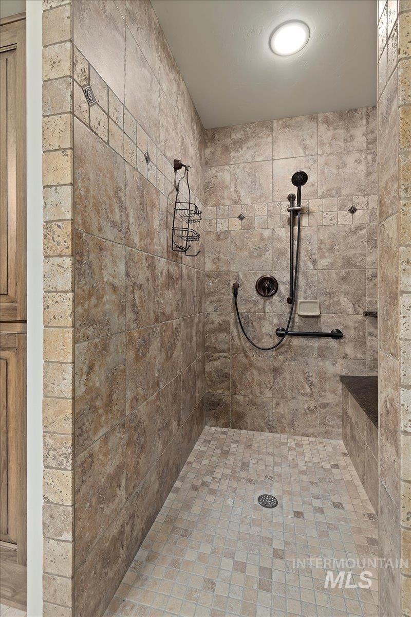 3353 E 4050 North, Twin Falls, Idaho 83301, 4 Bedrooms, 4 Bathrooms, Residential For Sale, Price $1,075,000, 98967936