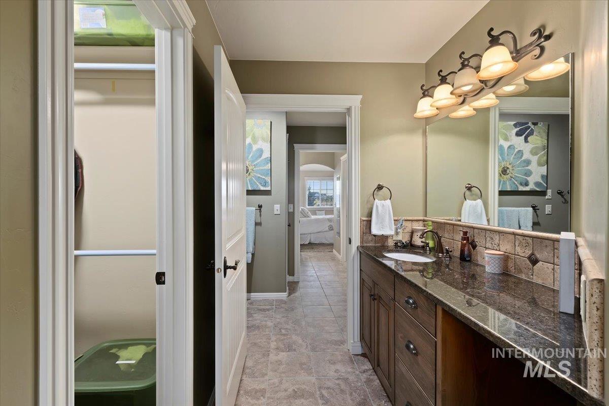 3353 E 4050 North, Twin Falls, Idaho 83301, 4 Bedrooms, 4 Bathrooms, Residential For Sale, Price $1,075,000, 98967936