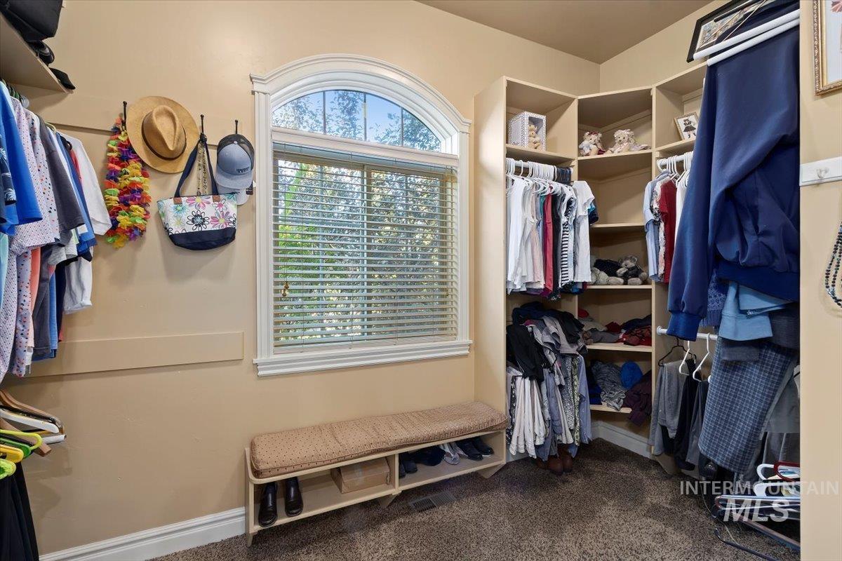 3353 E 4050 North, Twin Falls, Idaho 83301, 4 Bedrooms, 4 Bathrooms, Residential For Sale, Price $1,075,000, 98967936