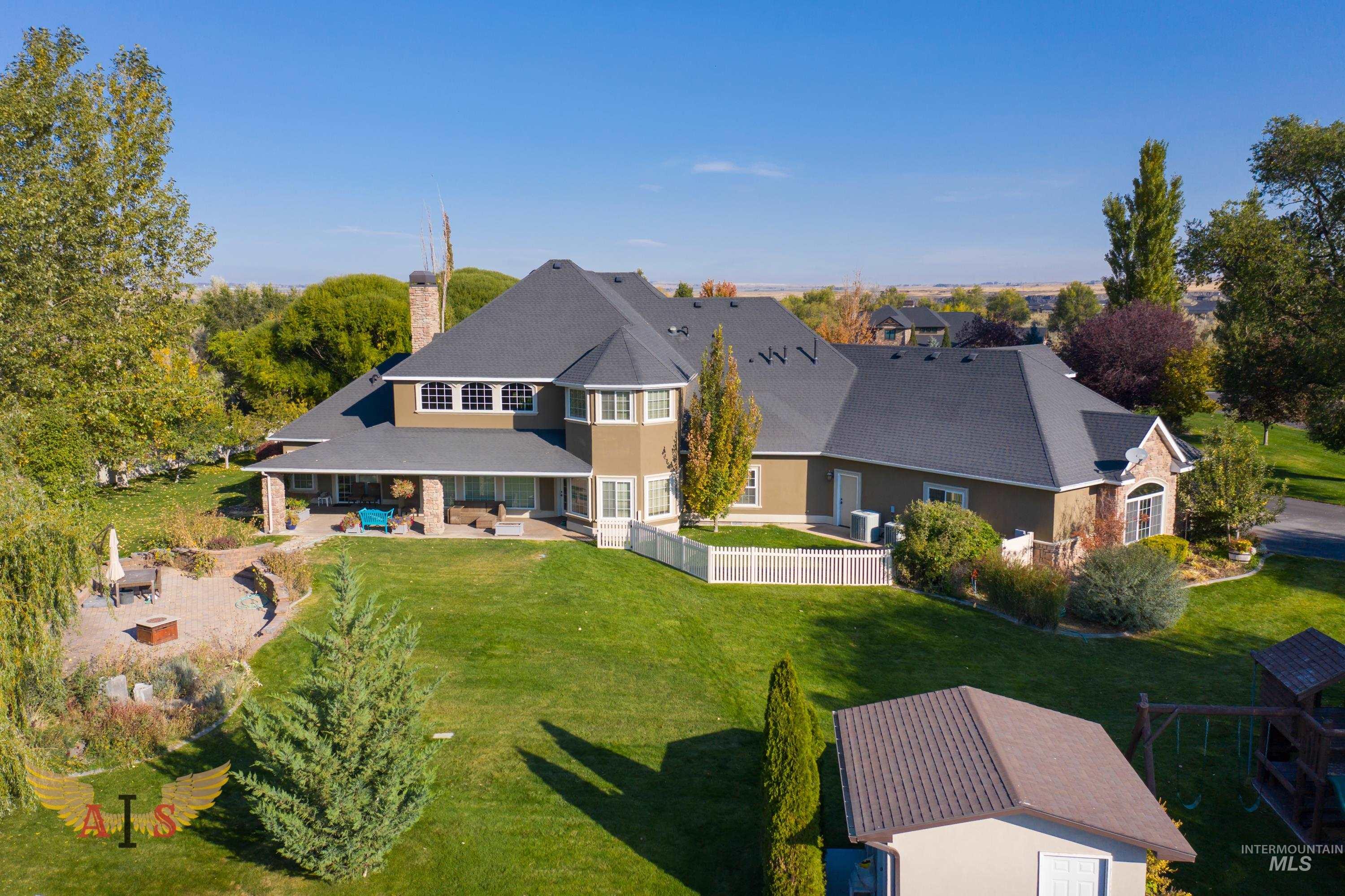 3353 E 4050 North, Twin Falls, Idaho 83301, 4 Bedrooms, 4 Bathrooms, Residential For Sale, Price $1,075,000, 98967936