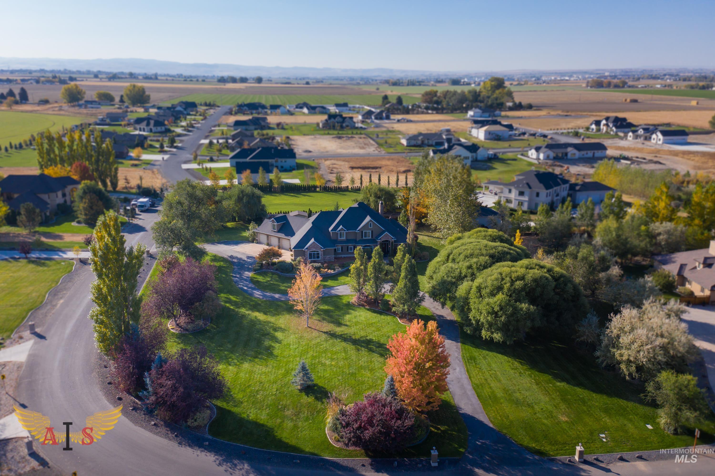 3353 E 4050 North, Twin Falls, Idaho 83301, 4 Bedrooms, 4 Bathrooms, Residential For Sale, Price $1,075,000, 98967936
