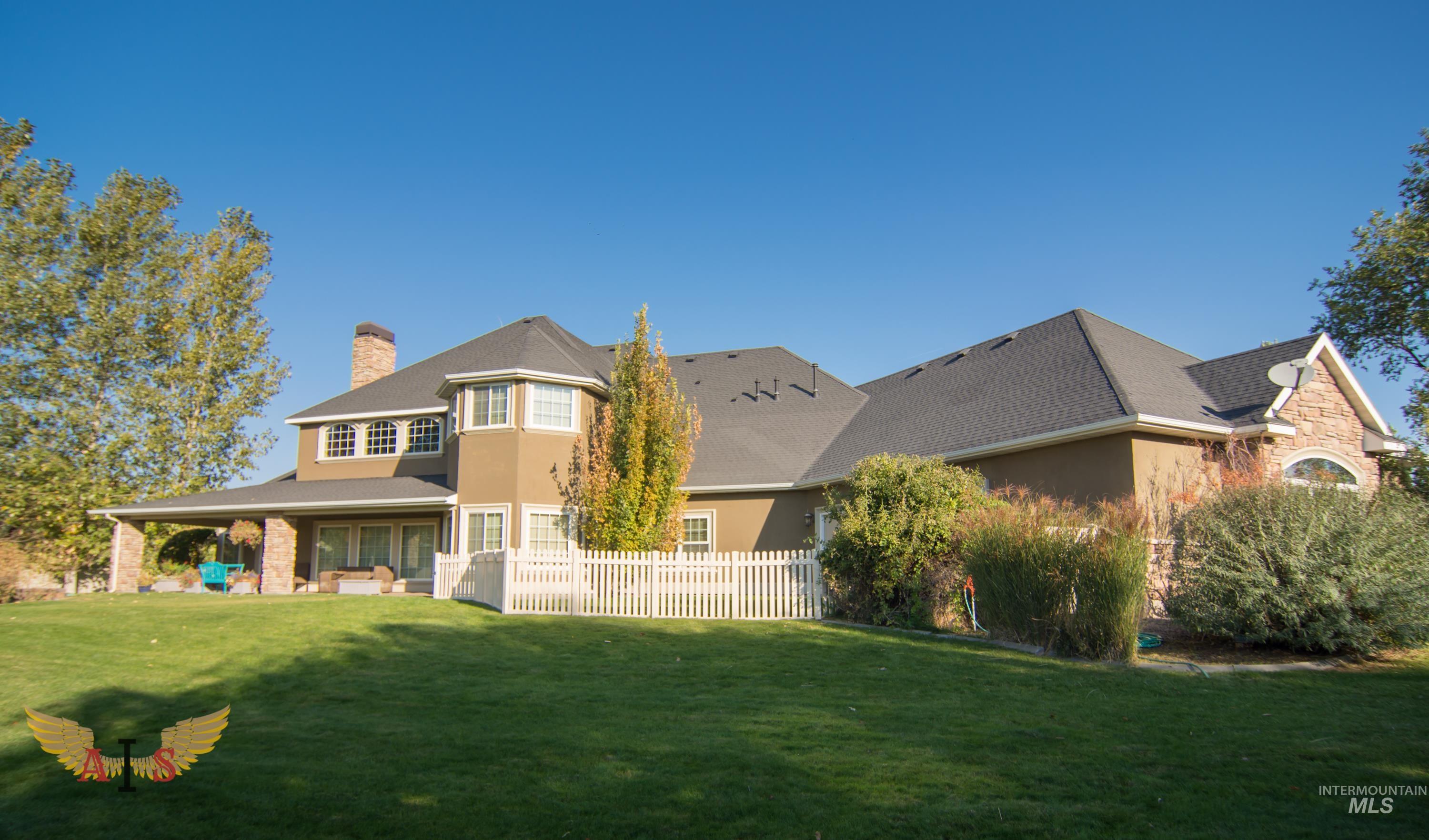 3353 E 4050 North, Twin Falls, Idaho 83301, 4 Bedrooms, 4 Bathrooms, Residential For Sale, Price $1,075,000, 98967936