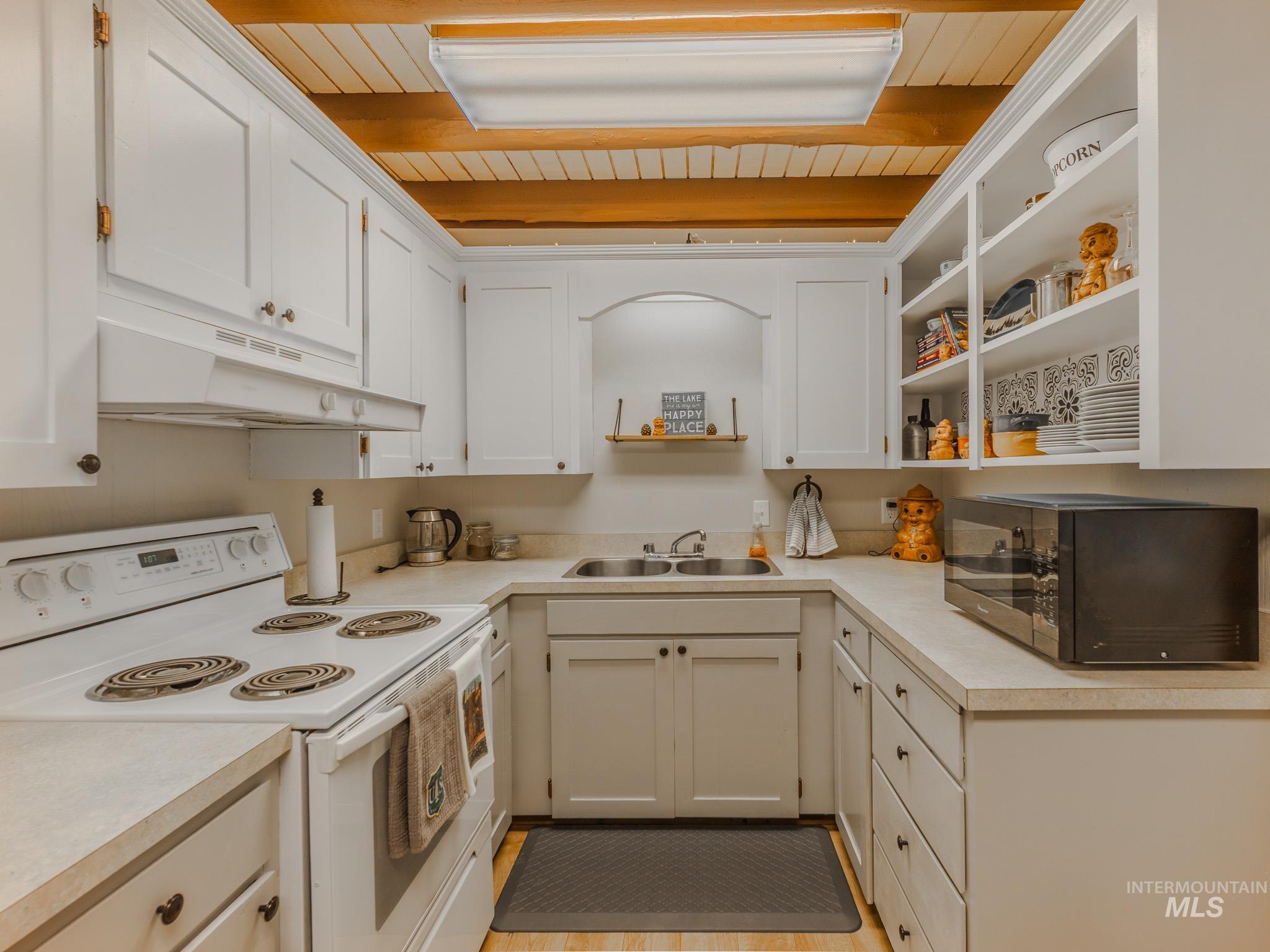 310 Lapwai St, Winchester, Idaho 83555, 3 Bedrooms, 1 Bathroom, Residential For Sale, Price $329,000, 98967947