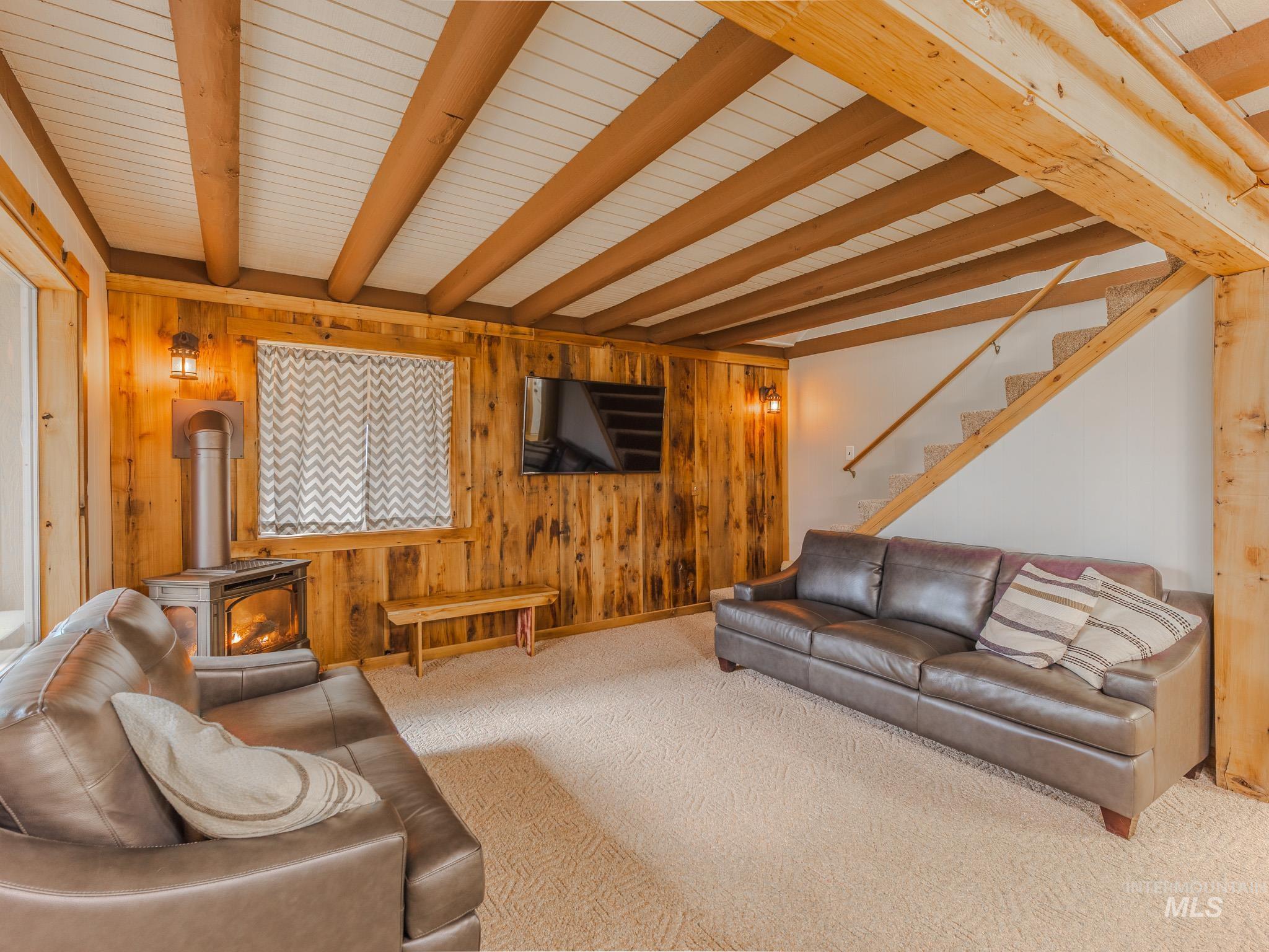 310 Lapwai St, Winchester, Idaho 83555, 3 Bedrooms, 1 Bathroom, Residential For Sale, Price $329,000, 98967947