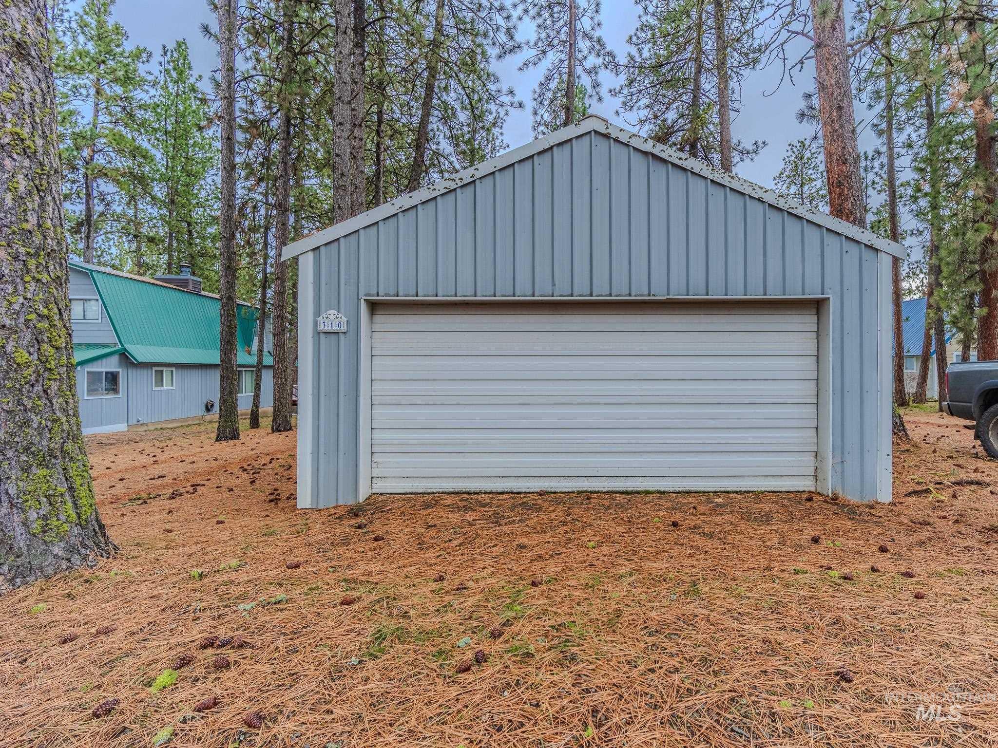 310 Lapwai St, Winchester, Idaho 83555, 3 Bedrooms, 1 Bathroom, Residential For Sale, Price $329,000, 98967947