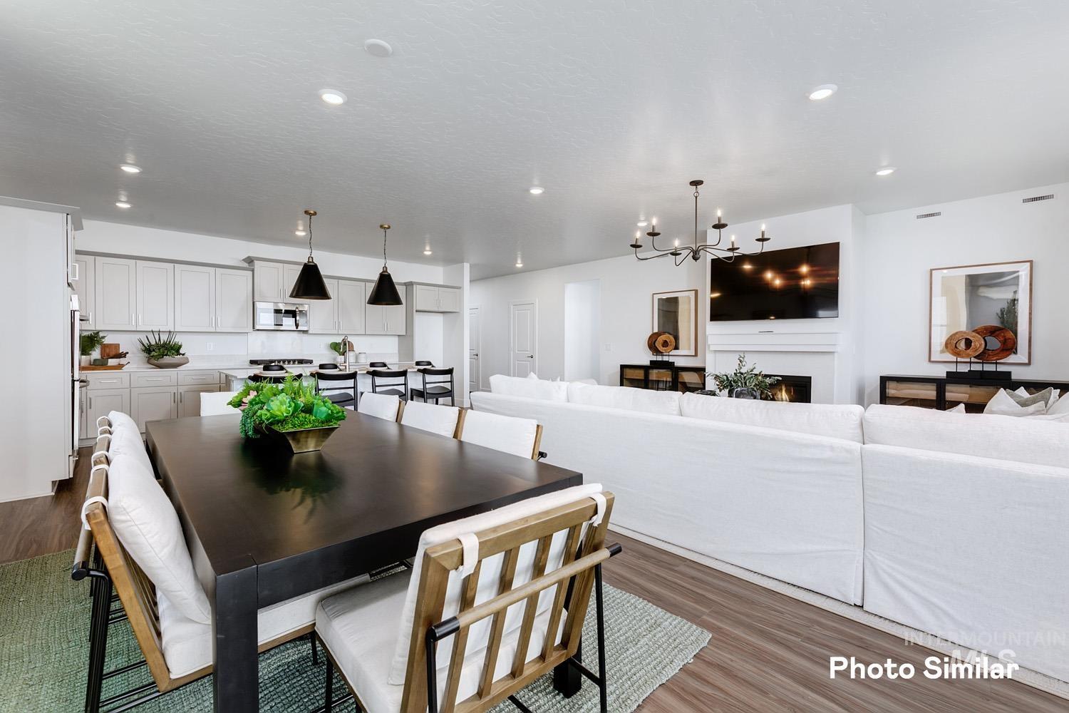 3588 S Angel Falls Way, Nampa, Idaho 83686, 5 Bedrooms, 3.5 Bathrooms, Residential For Sale, Price $639,900, 98967953