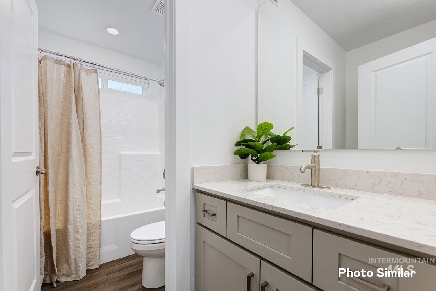 3588 S Angel Falls Way, Nampa, Idaho 83686, 5 Bedrooms, 3.5 Bathrooms, Residential For Sale, Price $639,900, 98967953