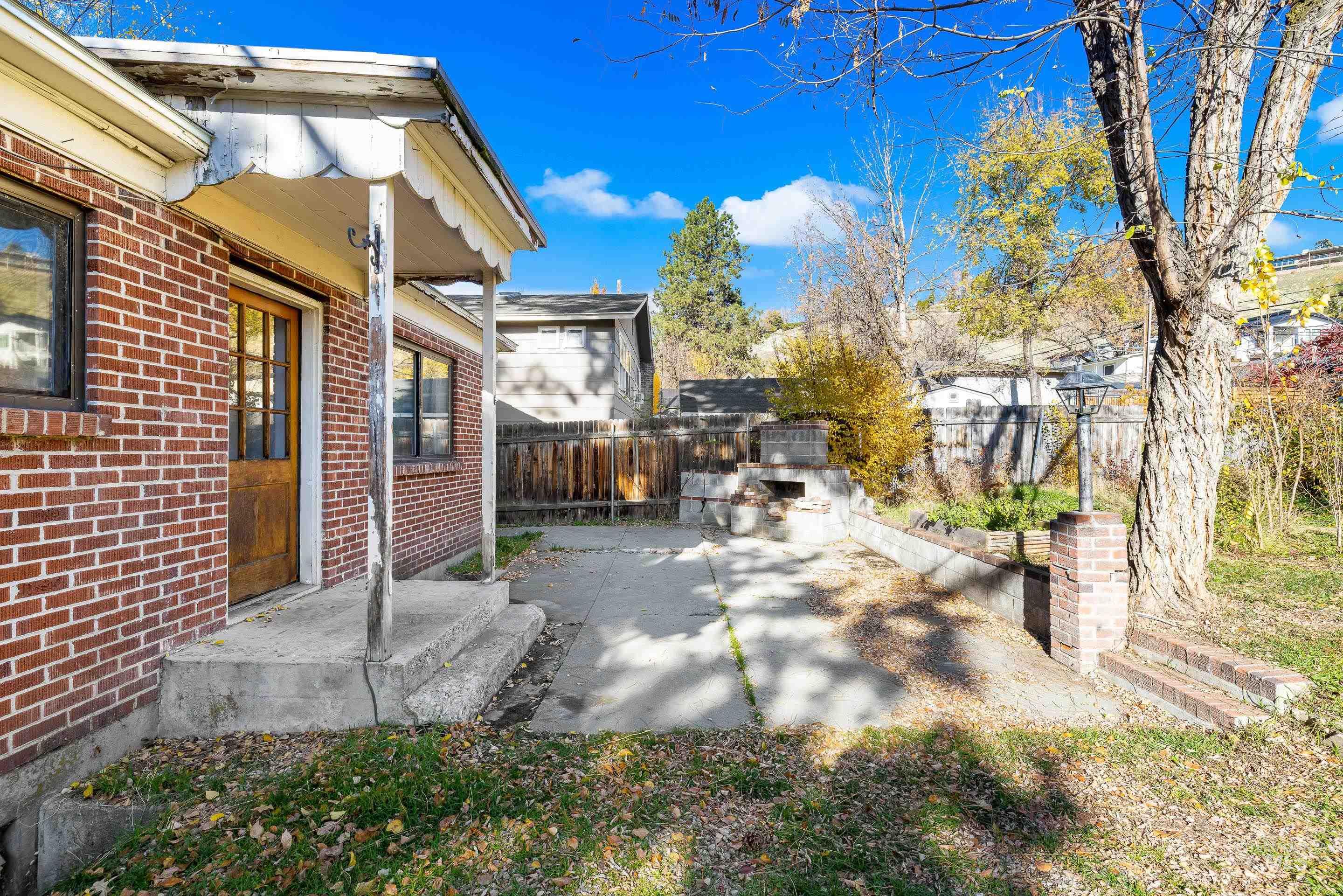 1502 N 5th St, Boise, Idaho 83702, 4 Bedrooms, 2 Bathrooms, Residential For Sale, Price $750,000, 98967964