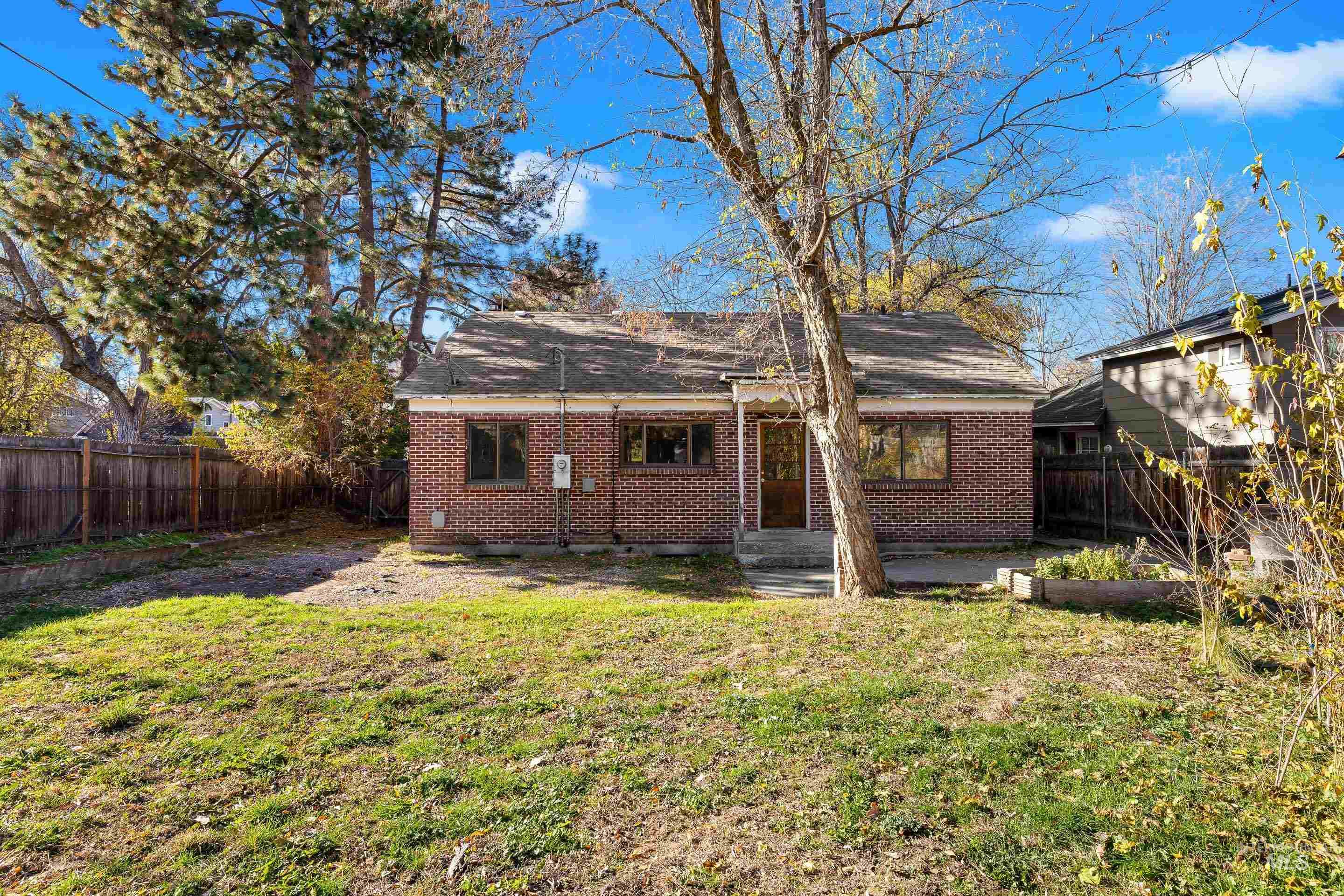 1502 N 5th St, Boise, Idaho 83702, 4 Bedrooms, 2 Bathrooms, Residential For Sale, Price $750,000, 98967964