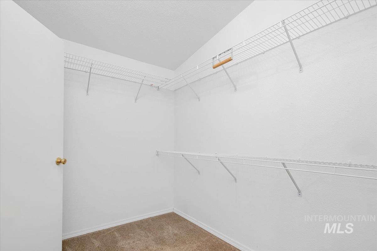 3743 Carbondale St, Meridian, Meridian, Idaho 83642, 3 Bedrooms, 2 Bathrooms, Residential For Sale, Price $335,000, 98967967