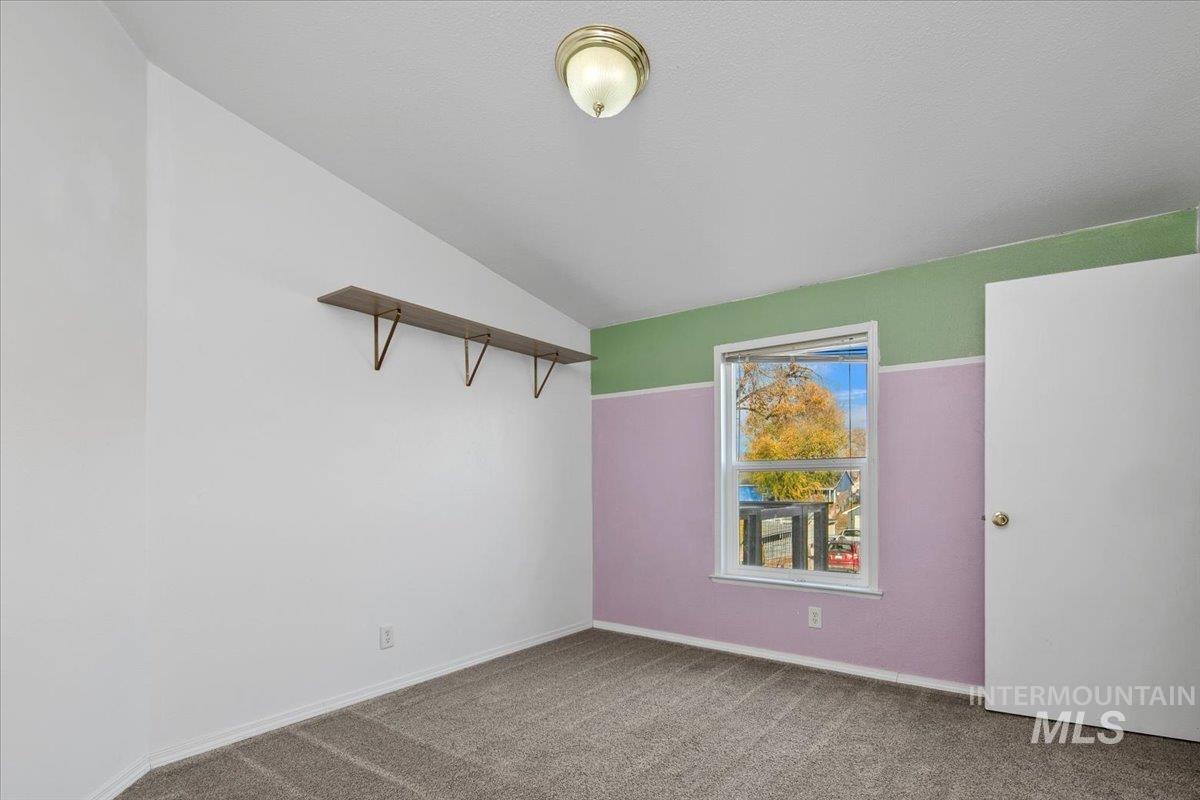 3743 Carbondale St, Meridian, Meridian, Idaho 83642, 3 Bedrooms, 2 Bathrooms, Residential For Sale, Price $335,000, 98967967