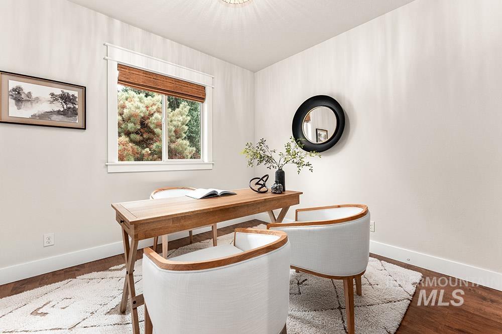 1027 E Rubicon Dr, Boise, Idaho 83716, 5 Bedrooms, 3.5 Bathrooms, Residential For Sale, Price $949,900, 98967969