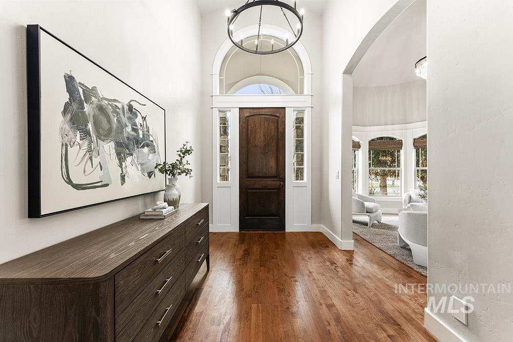 1027 E Rubicon Dr, Boise, Idaho 83716, 5 Bedrooms, 3.5 Bathrooms, Residential For Sale, Price $949,900, 98967969