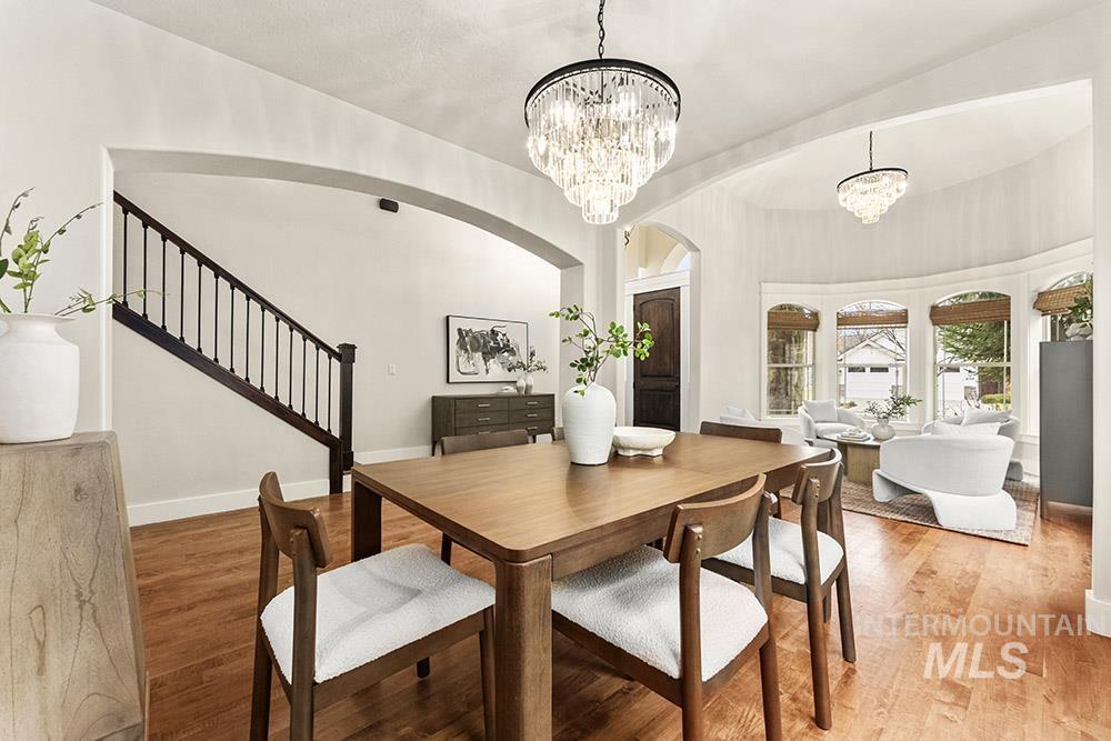 1027 E Rubicon Dr, Boise, Idaho 83716, 5 Bedrooms, 3.5 Bathrooms, Residential For Sale, Price $949,900, 98967969