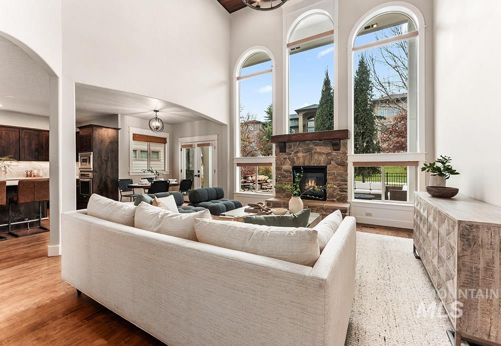 1027 E Rubicon Dr, Boise, Idaho 83716, 5 Bedrooms, 3.5 Bathrooms, Residential For Sale, Price $949,900, 98967969