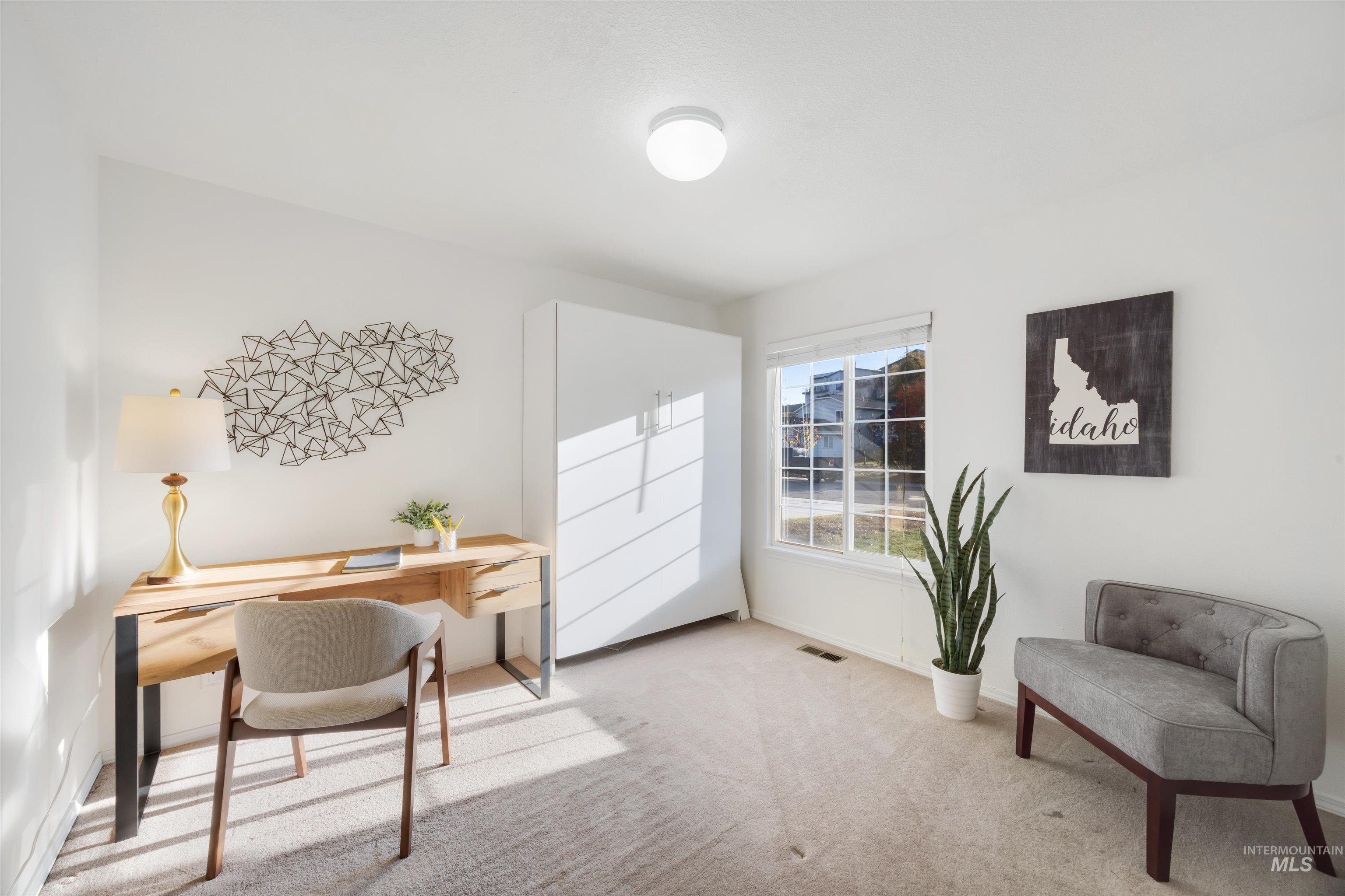 1262 E Oakridge Dr, Boise, Idaho 83716, 3 Bedrooms, 2 Bathrooms, Residential For Sale, Price $469,900, 98967971