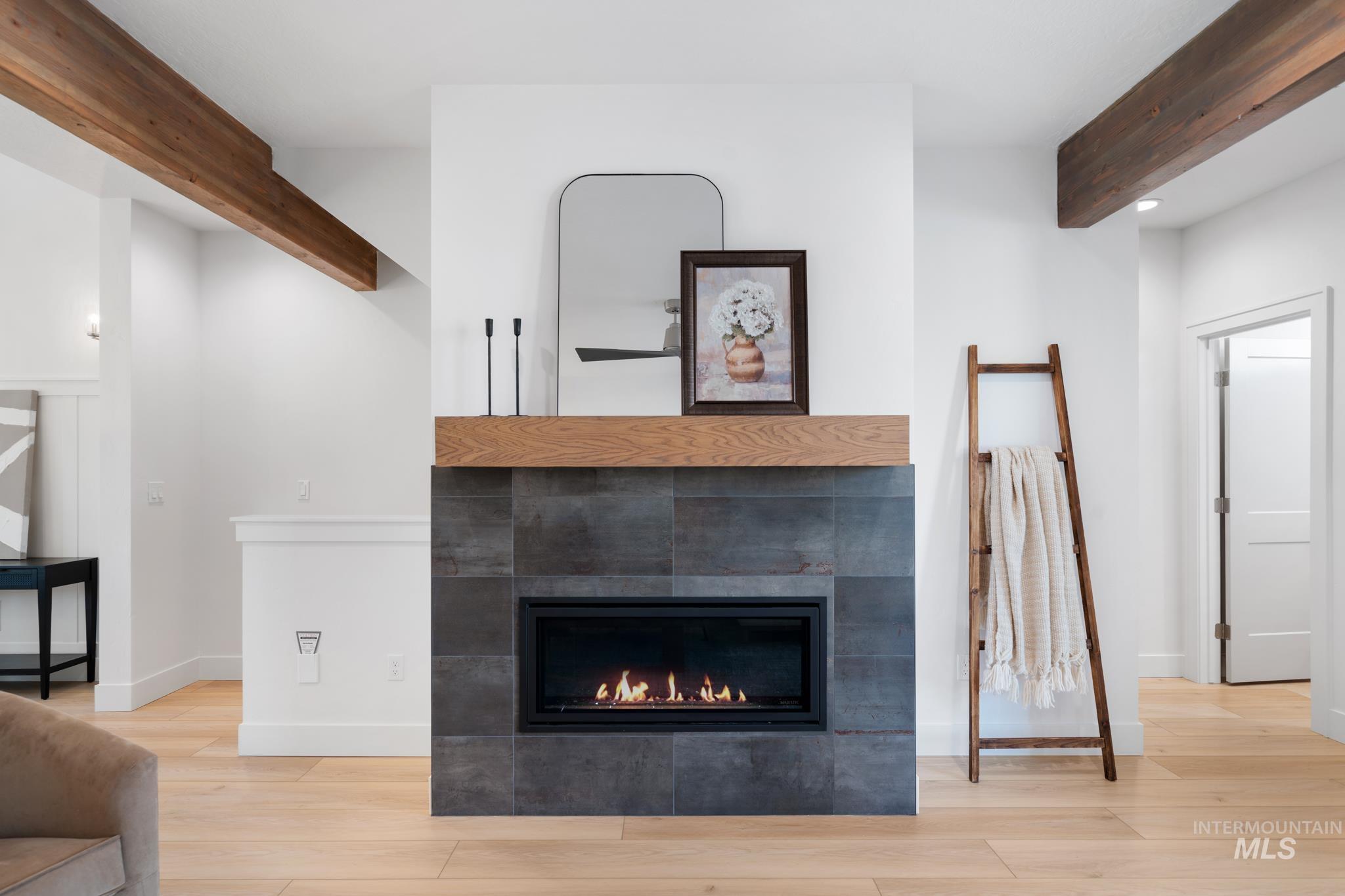 5281 N River Water Lane, Garden City, Idaho 83714, 2 Bedrooms, 3 Bathrooms, Residential For Sale, Price $742,900, 98967974