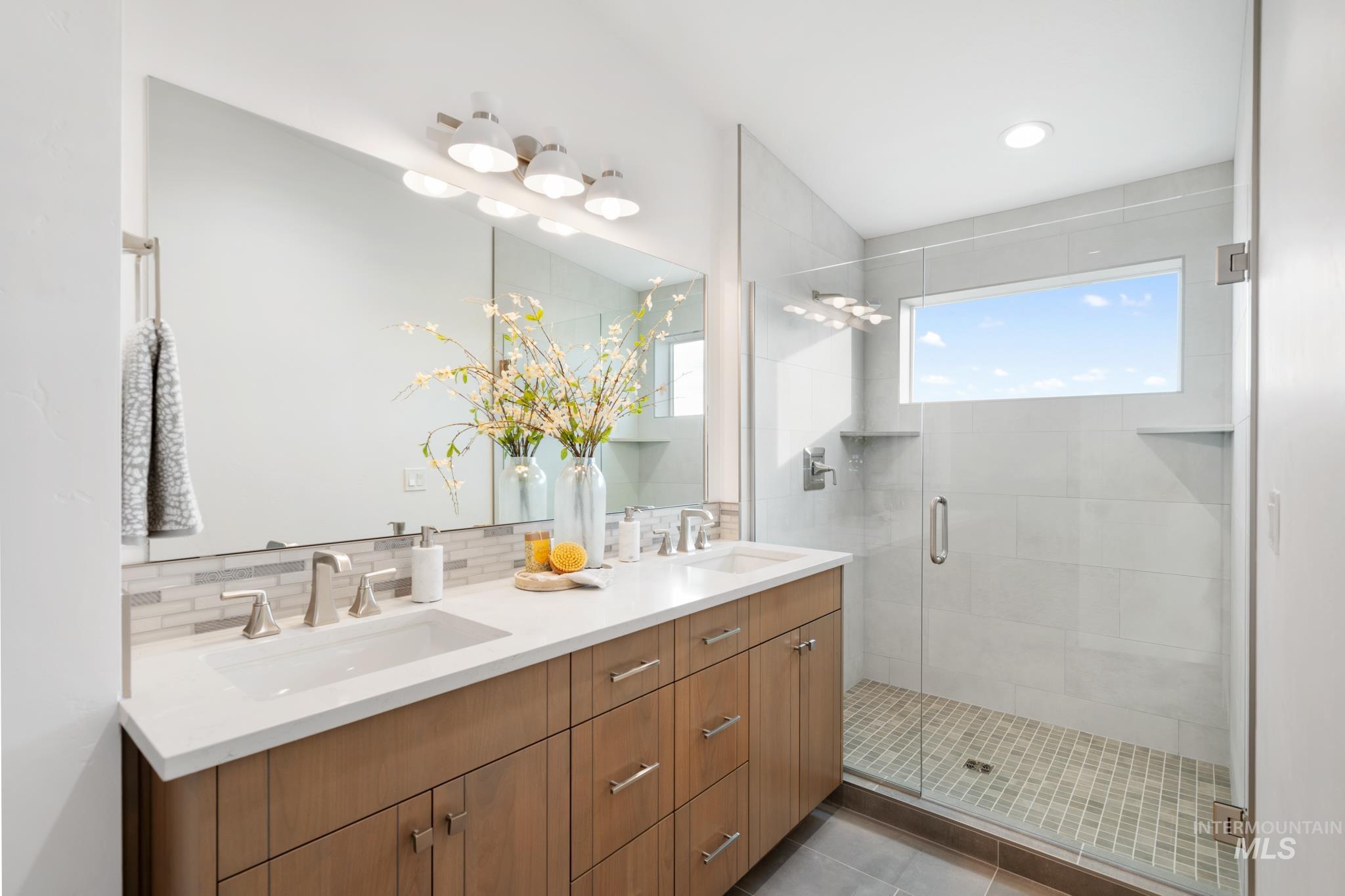 5281 N River Water Lane, Garden City, Idaho 83714, 2 Bedrooms, 3 Bathrooms, Residential For Sale, Price $742,900, 98967974