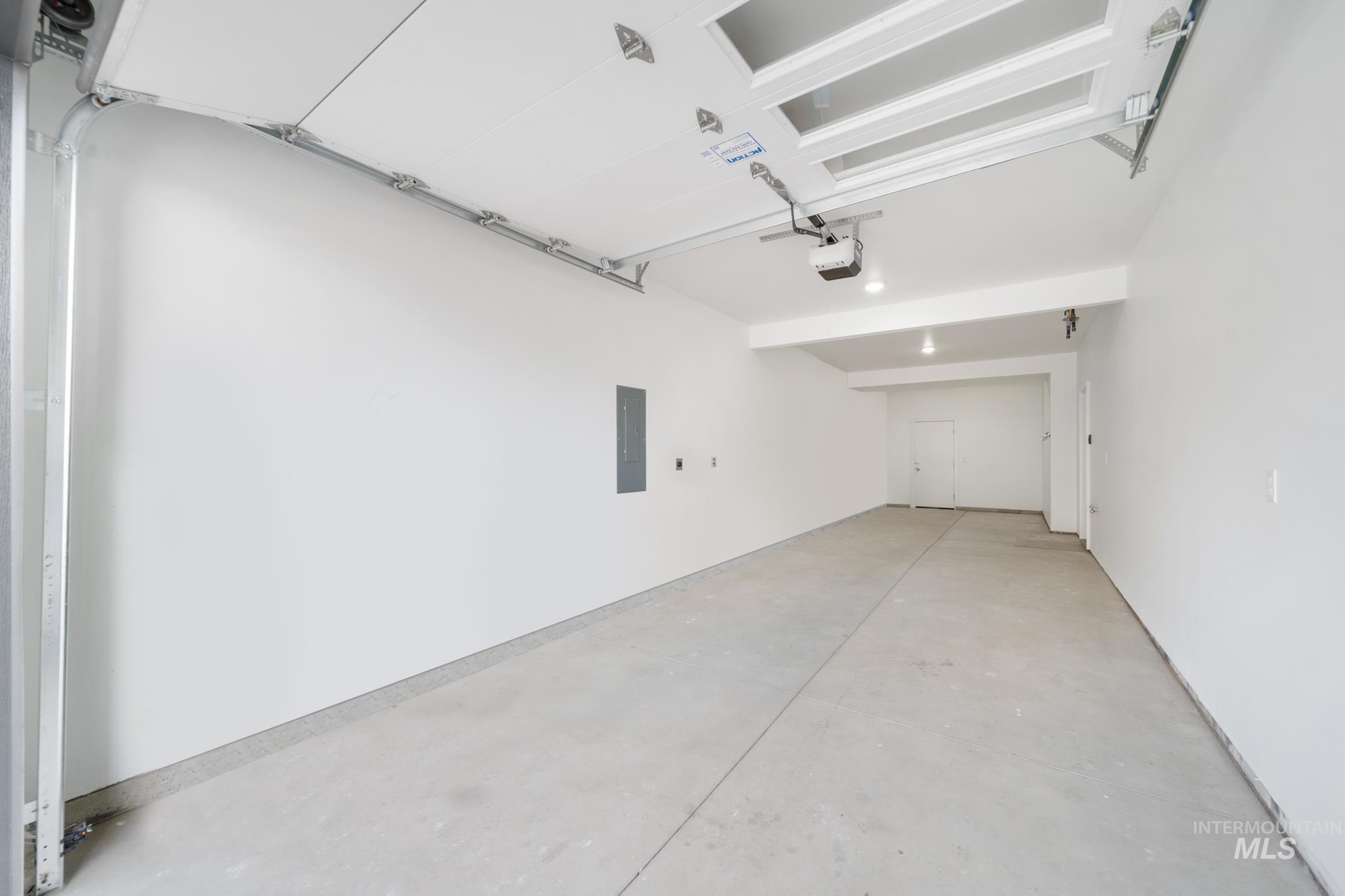 5281 N River Water Lane, Garden City, Idaho 83714, 2 Bedrooms, 3 Bathrooms, Residential For Sale, Price $742,900, 98967974