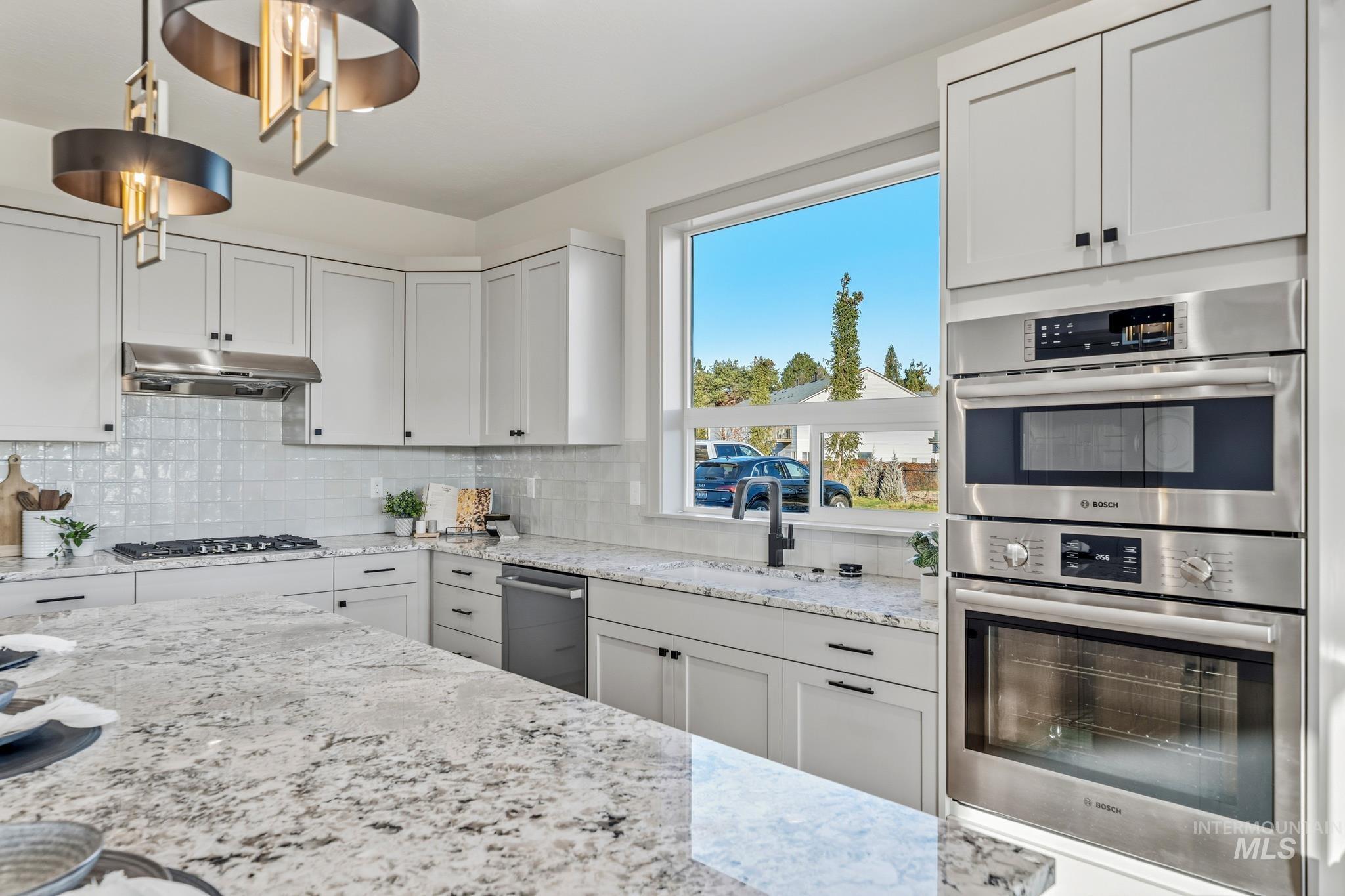 5273 N River Water Lane, Garden City, Idaho 83714, 4 Bedrooms, 3 Bathrooms, Residential For Sale, Price $934,900, 98967975