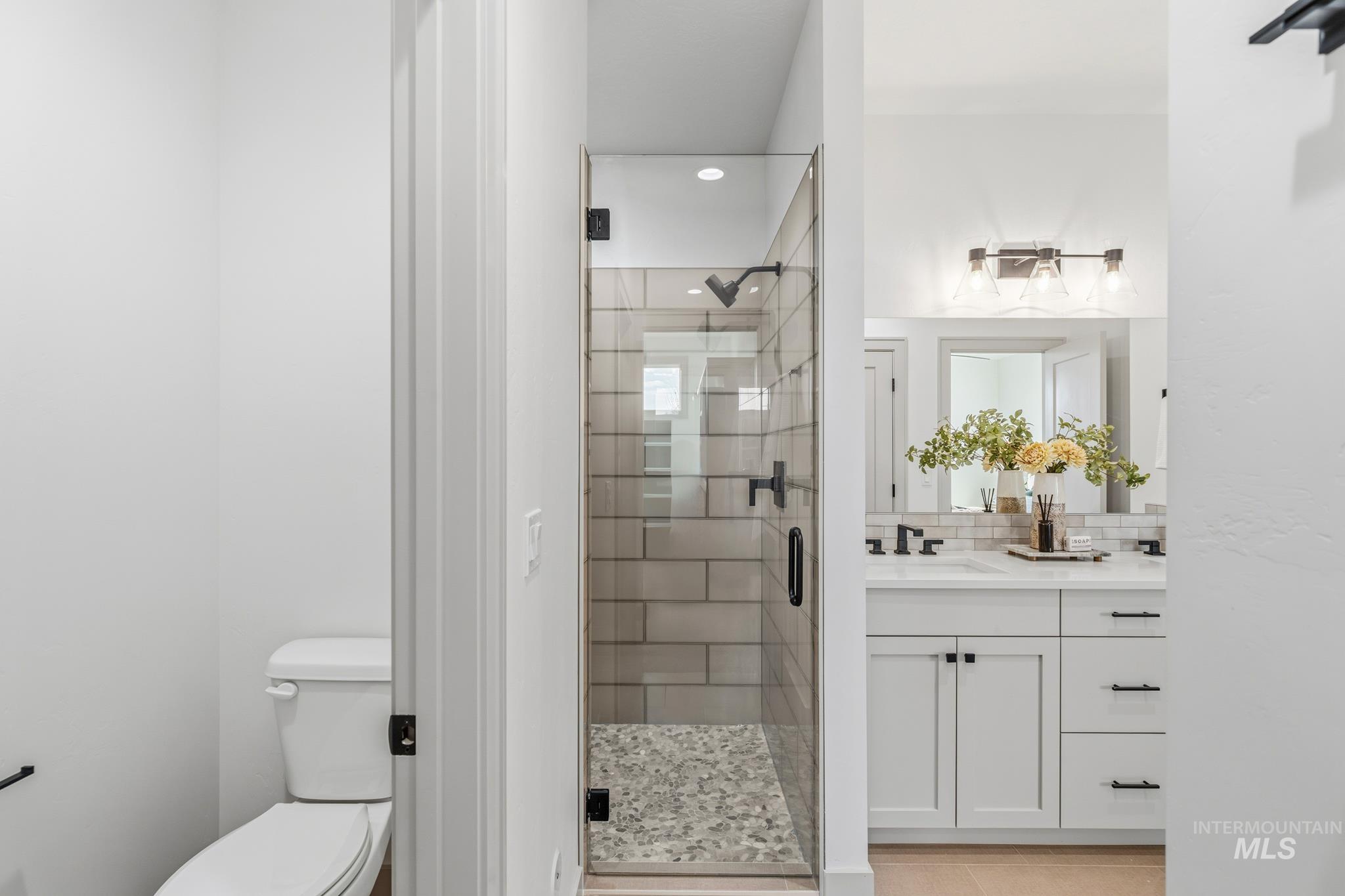 5273 N River Water Lane, Garden City, Idaho 83714, 4 Bedrooms, 3 Bathrooms, Residential For Sale, Price $934,900, 98967975