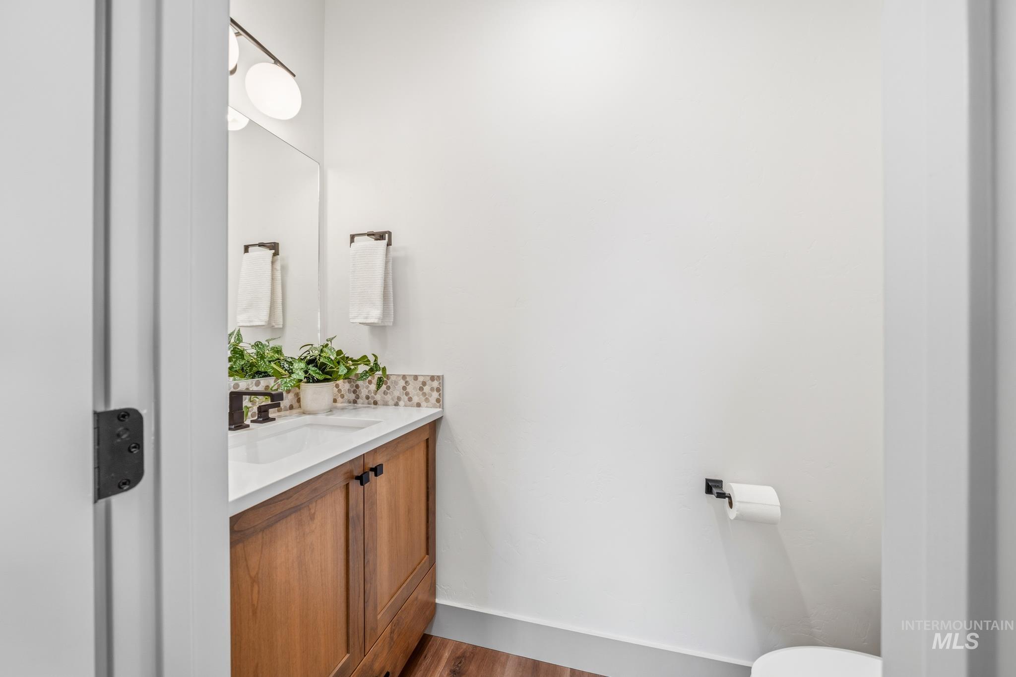 5273 N River Water Lane, Garden City, Idaho 83714, 4 Bedrooms, 3 Bathrooms, Residential For Sale, Price $934,900, 98967975