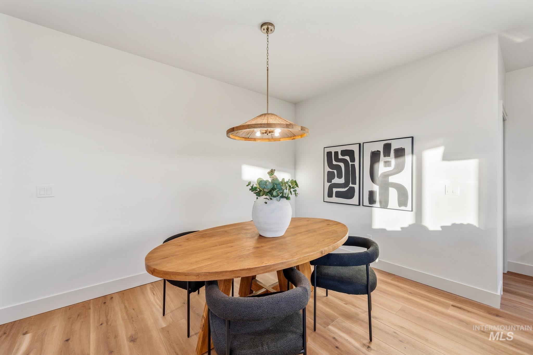 5287 N River Water Lane, Garden City, Idaho 83714, 3 Bedrooms, 2.5 Bathrooms, Residential For Sale, Price $769,900, 98967976