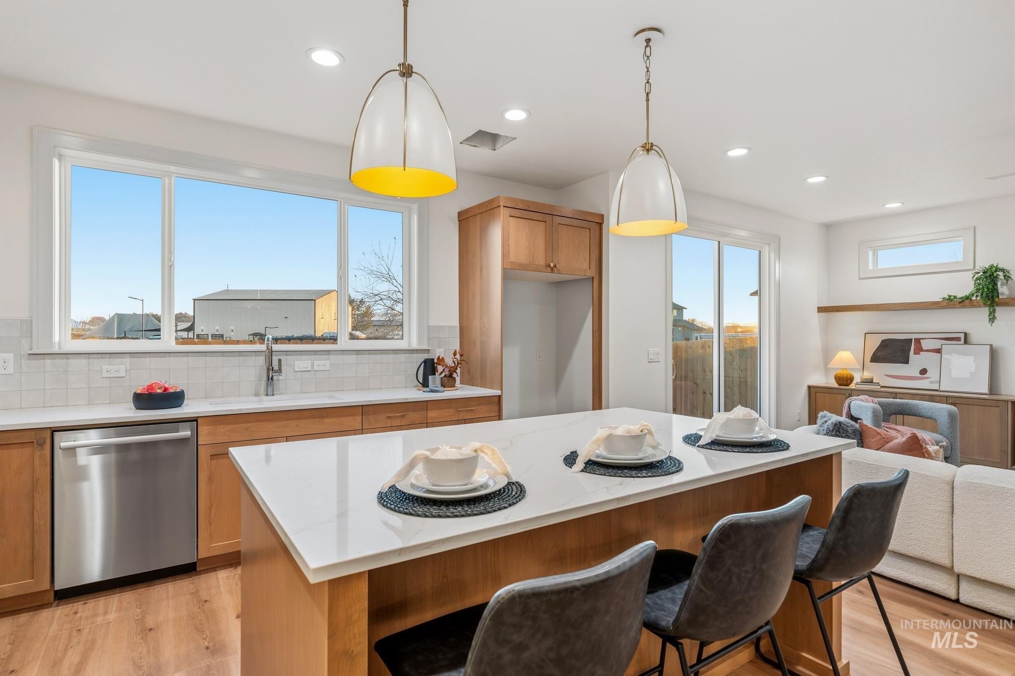 5287 N River Water Lane, Garden City, Idaho 83714, 3 Bedrooms, 2.5 Bathrooms, Residential For Sale, Price $769,900, 98967976