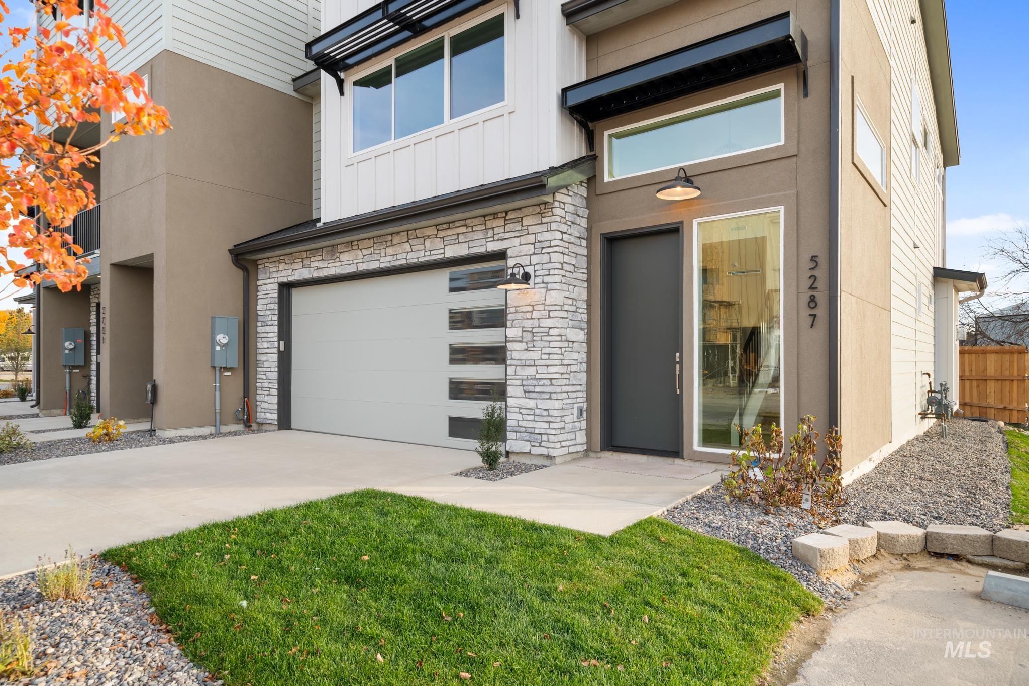 5287 N River Water Lane, Garden City, Idaho 83714, 3 Bedrooms, 2.5 Bathrooms, Residential For Sale, Price $769,900, 98967976