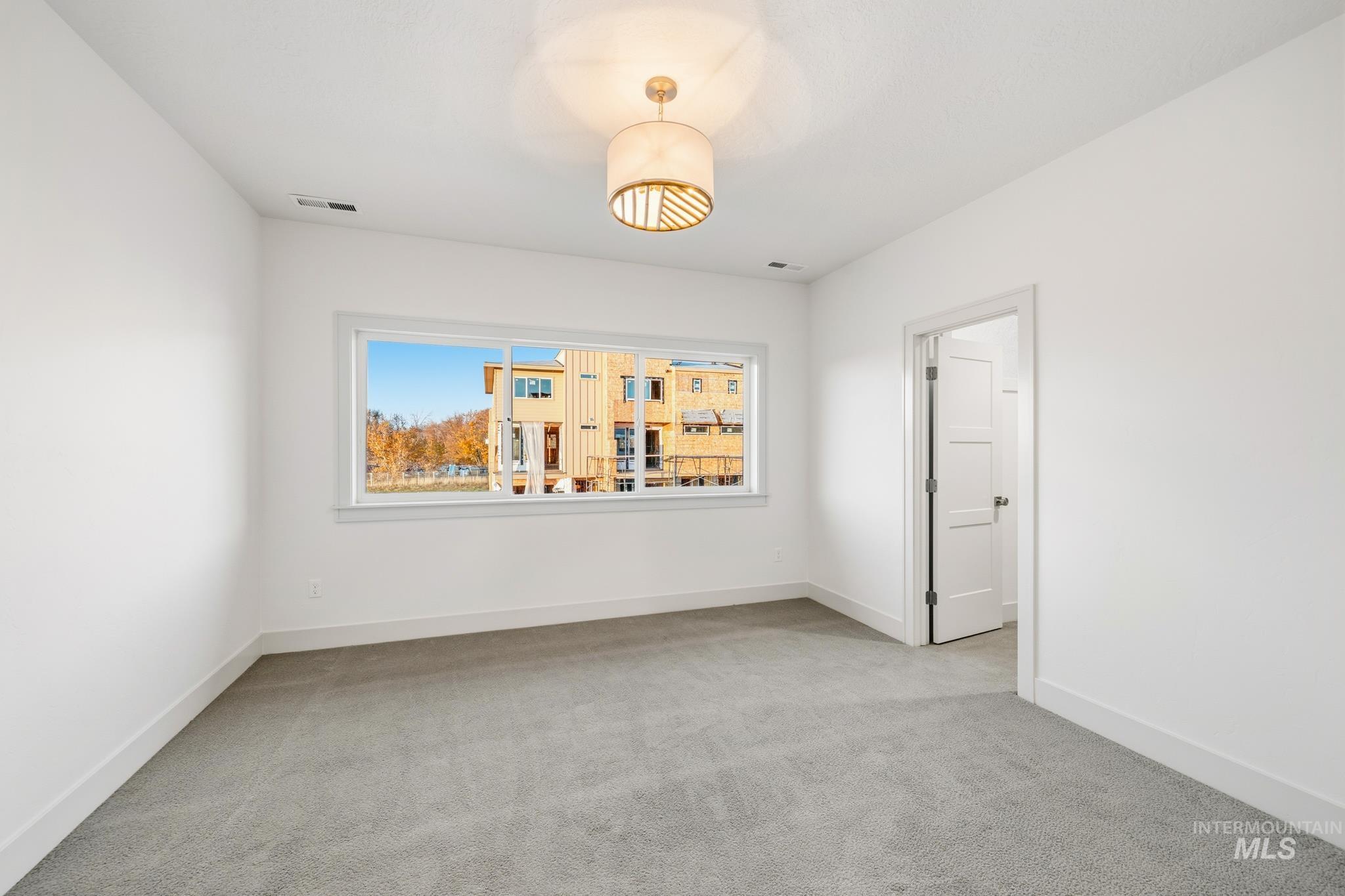 5287 N River Water Lane, Garden City, Idaho 83714, 3 Bedrooms, 2.5 Bathrooms, Residential For Sale, Price $769,900, 98967976