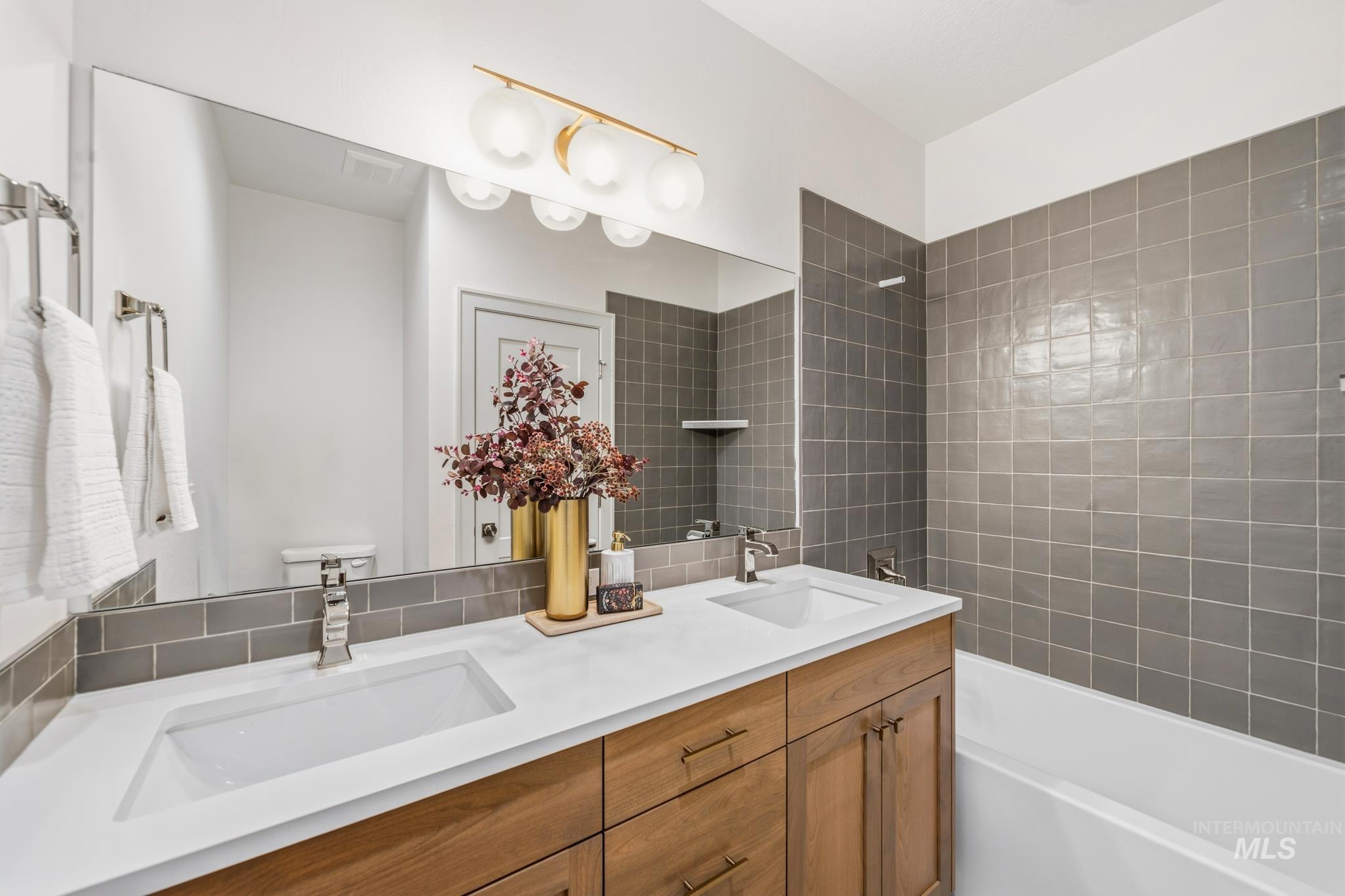 5287 N River Water Lane, Garden City, Idaho 83714, 3 Bedrooms, 2.5 Bathrooms, Residential For Sale, Price $769,900, 98967976