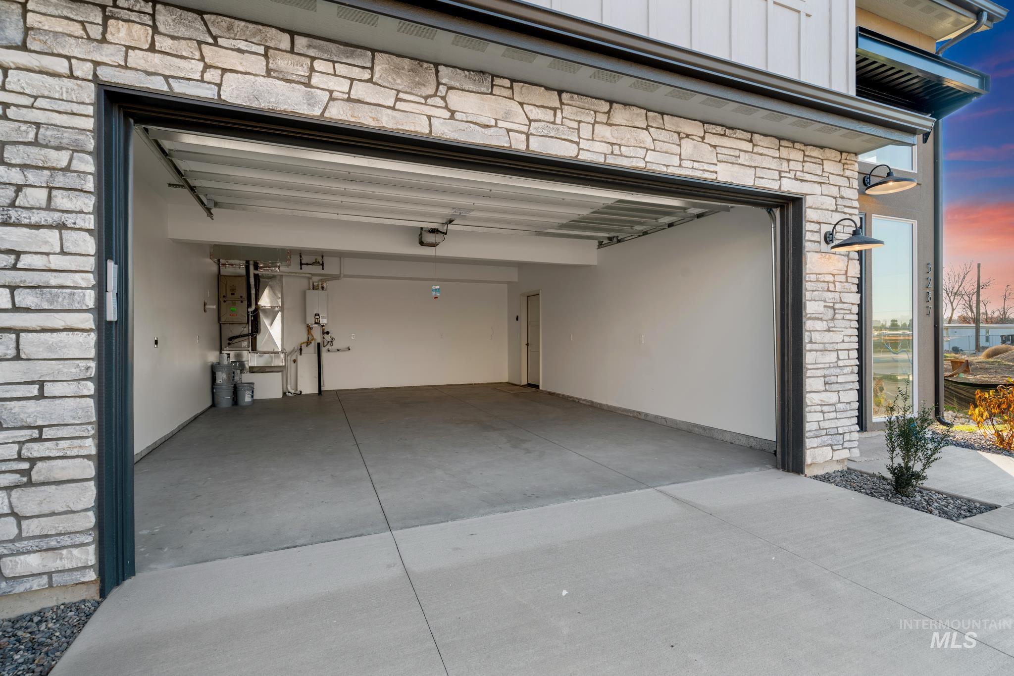 5287 N River Water Lane, Garden City, Idaho 83714, 3 Bedrooms, 2.5 Bathrooms, Residential For Sale, Price $769,900, 98967976