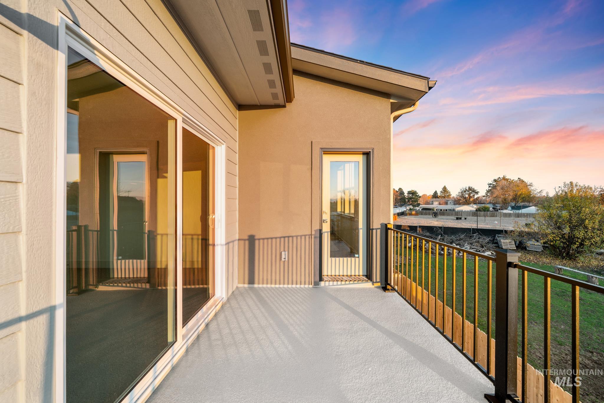 5287 N River Water Lane, Garden City, Idaho 83714, 3 Bedrooms, 2.5 Bathrooms, Residential For Sale, Price $769,900, 98967976