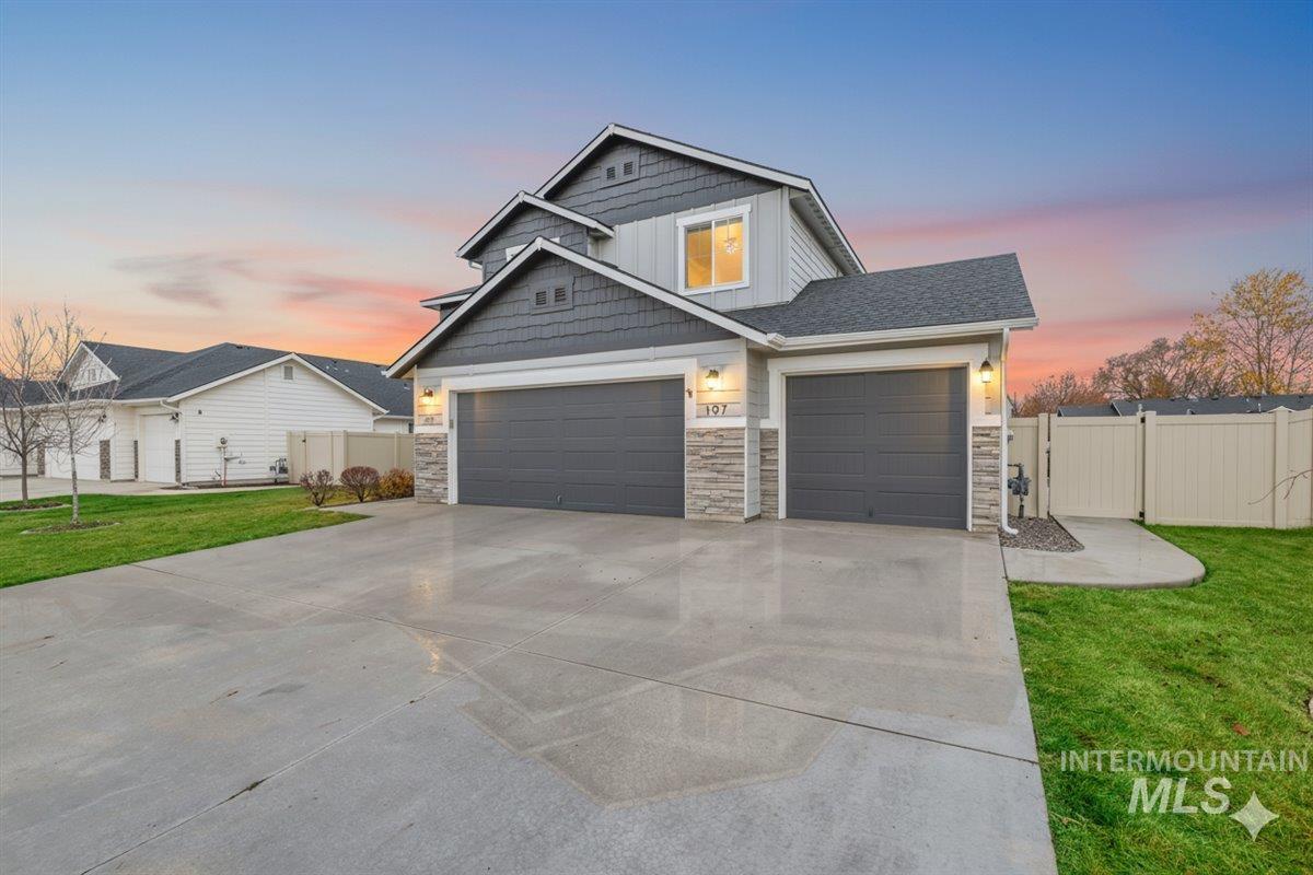 2174 N Morello Ave, Meridian, Idaho 83646, 4 Bedrooms, 2.5 Bathrooms, Residential For Sale, Price $549,990, 98967978