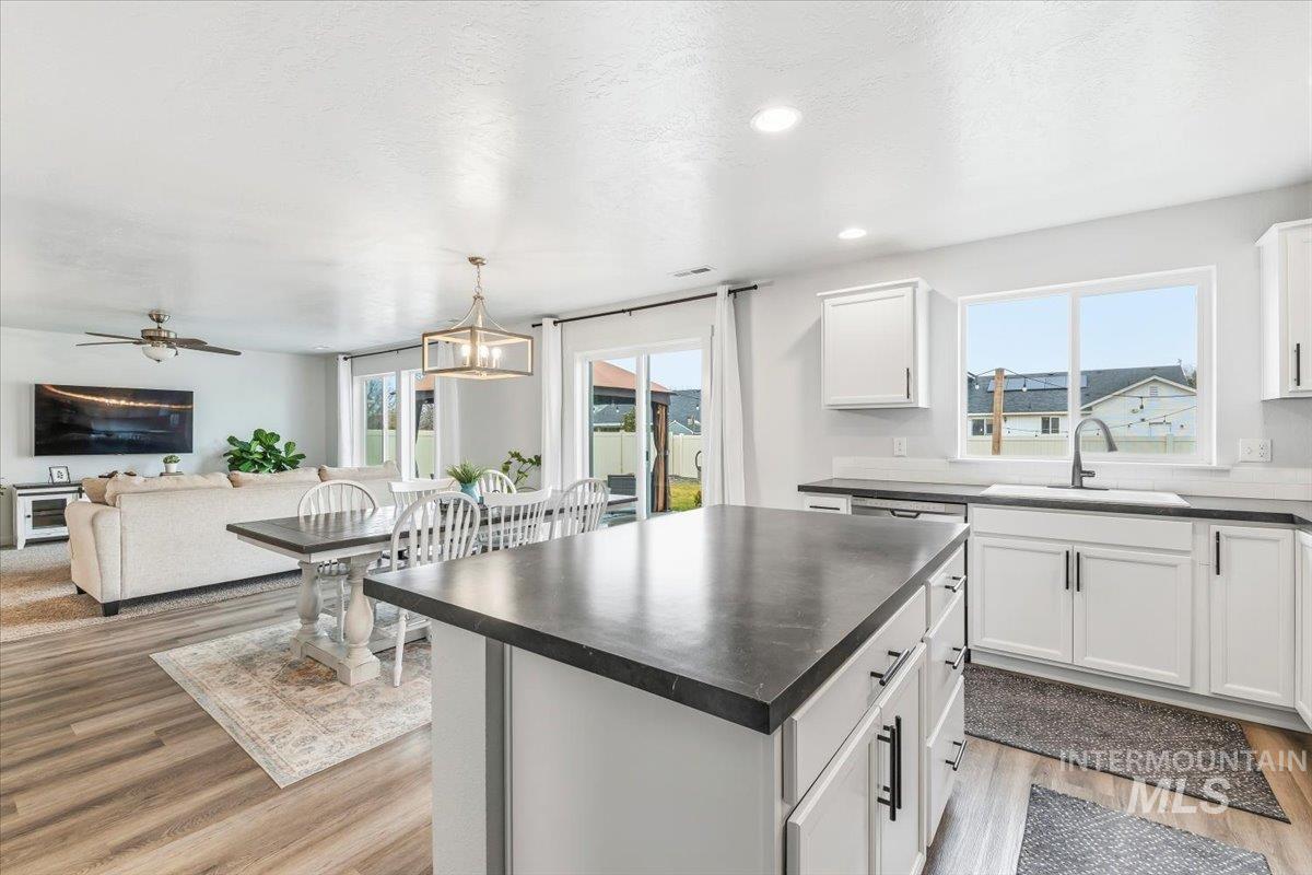 2174 N Morello Ave, Meridian, Idaho 83646, 4 Bedrooms, 2.5 Bathrooms, Residential For Sale, Price $549,990, 98967978