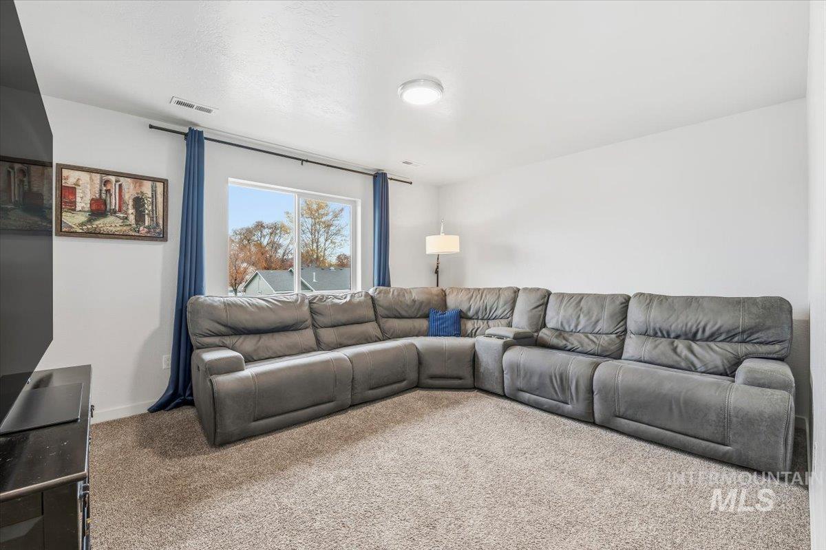 2174 N Morello Ave, Meridian, Idaho 83646, 4 Bedrooms, 2.5 Bathrooms, Residential For Sale, Price $549,990, 98967978