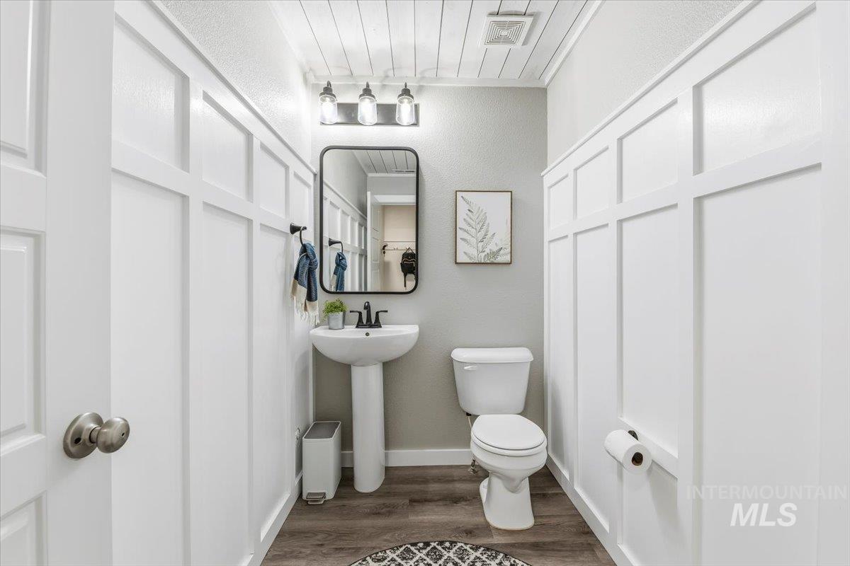 2174 N Morello Ave, Meridian, Idaho 83646, 4 Bedrooms, 2.5 Bathrooms, Residential For Sale, Price $549,990, 98967978