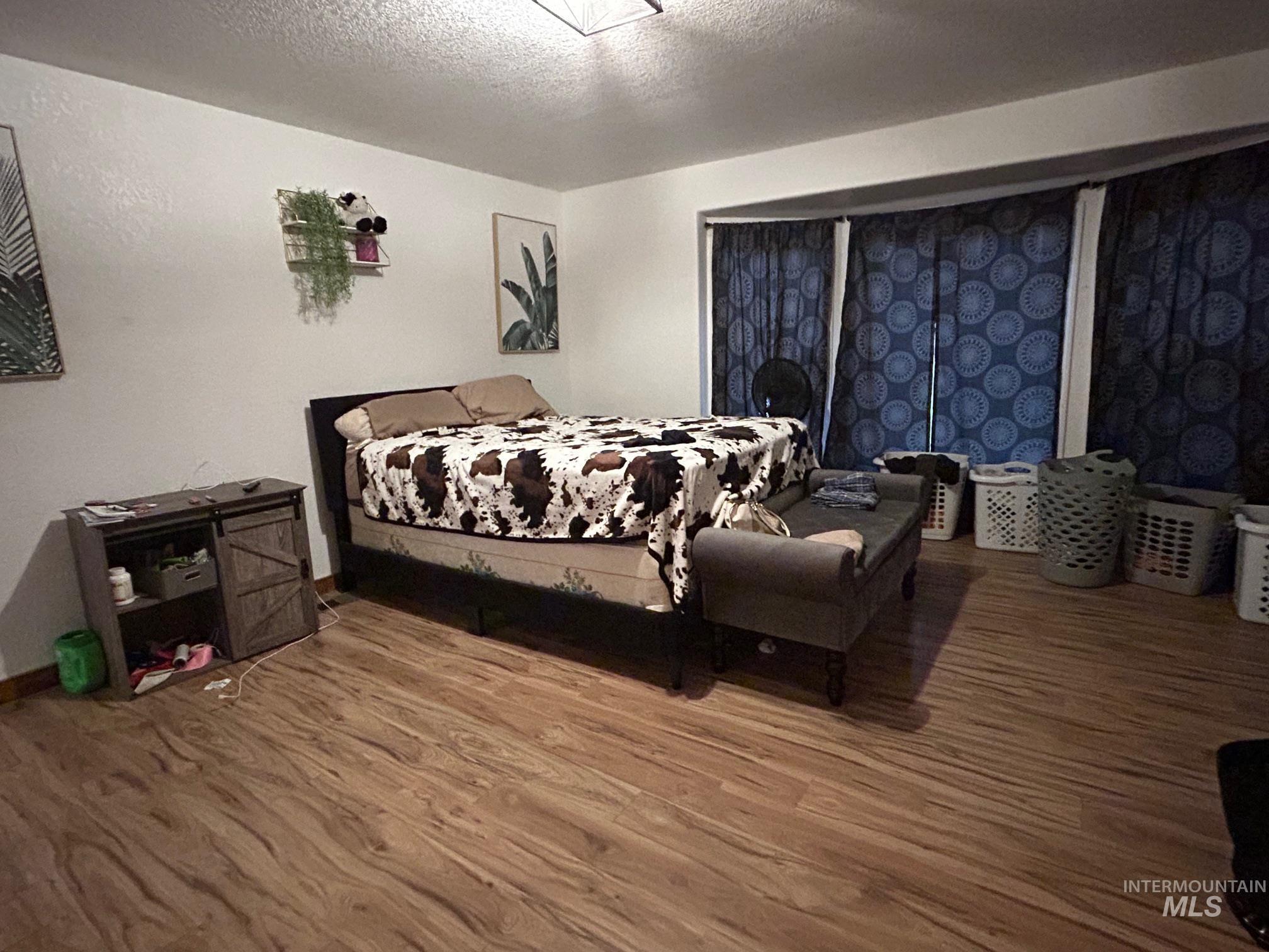 3590 Country Club Drive, Lewiston, Idaho 83501, 4 Bedrooms, 3 Bathrooms, Residential For Sale, Price $500,000, 98967983