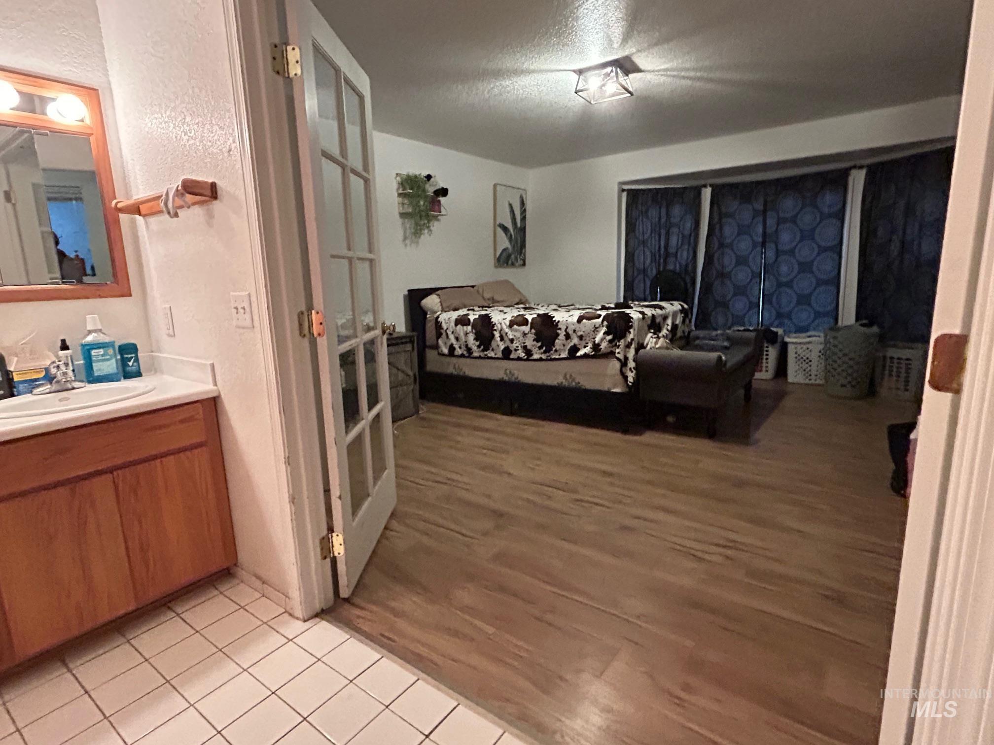 3590 Country Club Drive, Lewiston, Idaho 83501, 4 Bedrooms, 3 Bathrooms, Residential For Sale, Price $500,000, 98967983