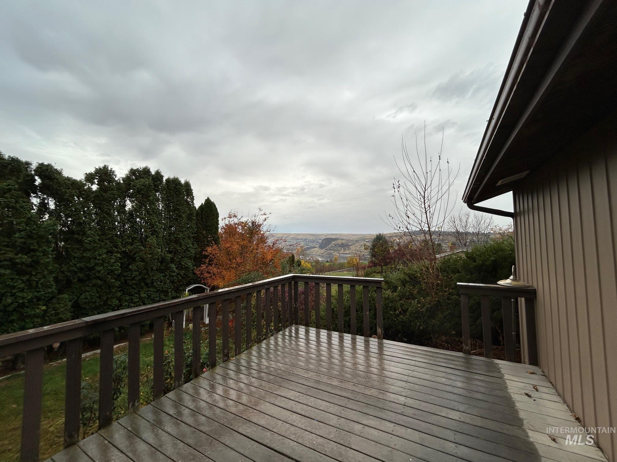 3590 Country Club Drive, Lewiston, Idaho 83501, 4 Bedrooms, 3 Bathrooms, Residential For Sale, Price $500,000, 98967983