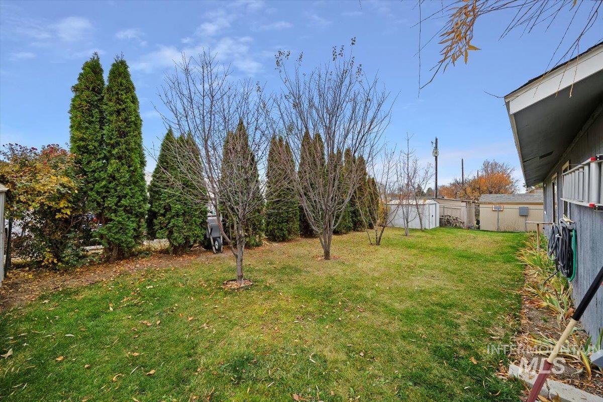 719 6th Avenue East, Jerome, Idaho 83338, 3 Bedrooms, 1 Bathroom, Residential For Sale, Price $275,000, 98967985