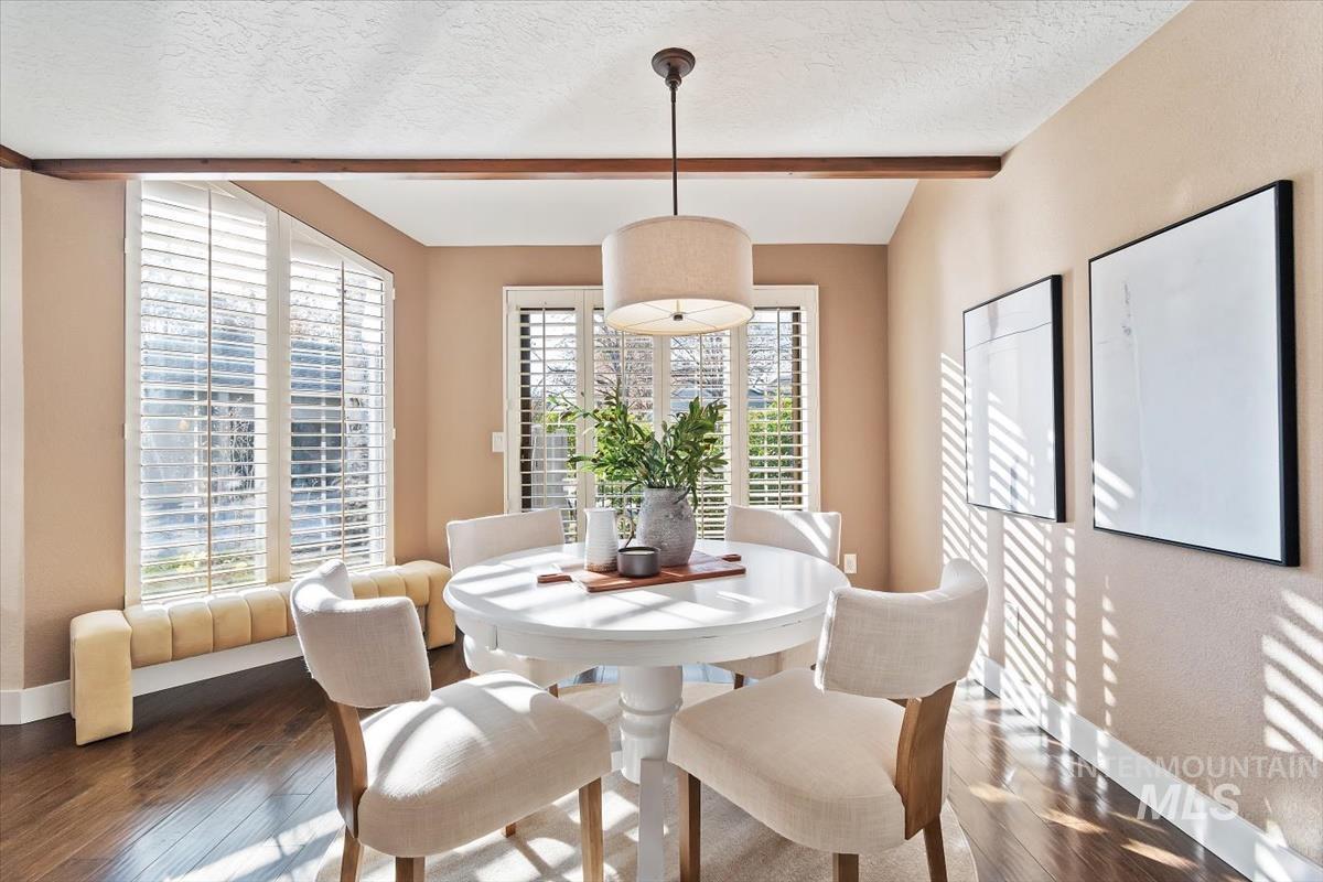 1944 S Teal Ln, Boise, Idaho 83706, 2 Bedrooms, 2 Bathrooms, Residential For Sale, Price $599,900, 98967986