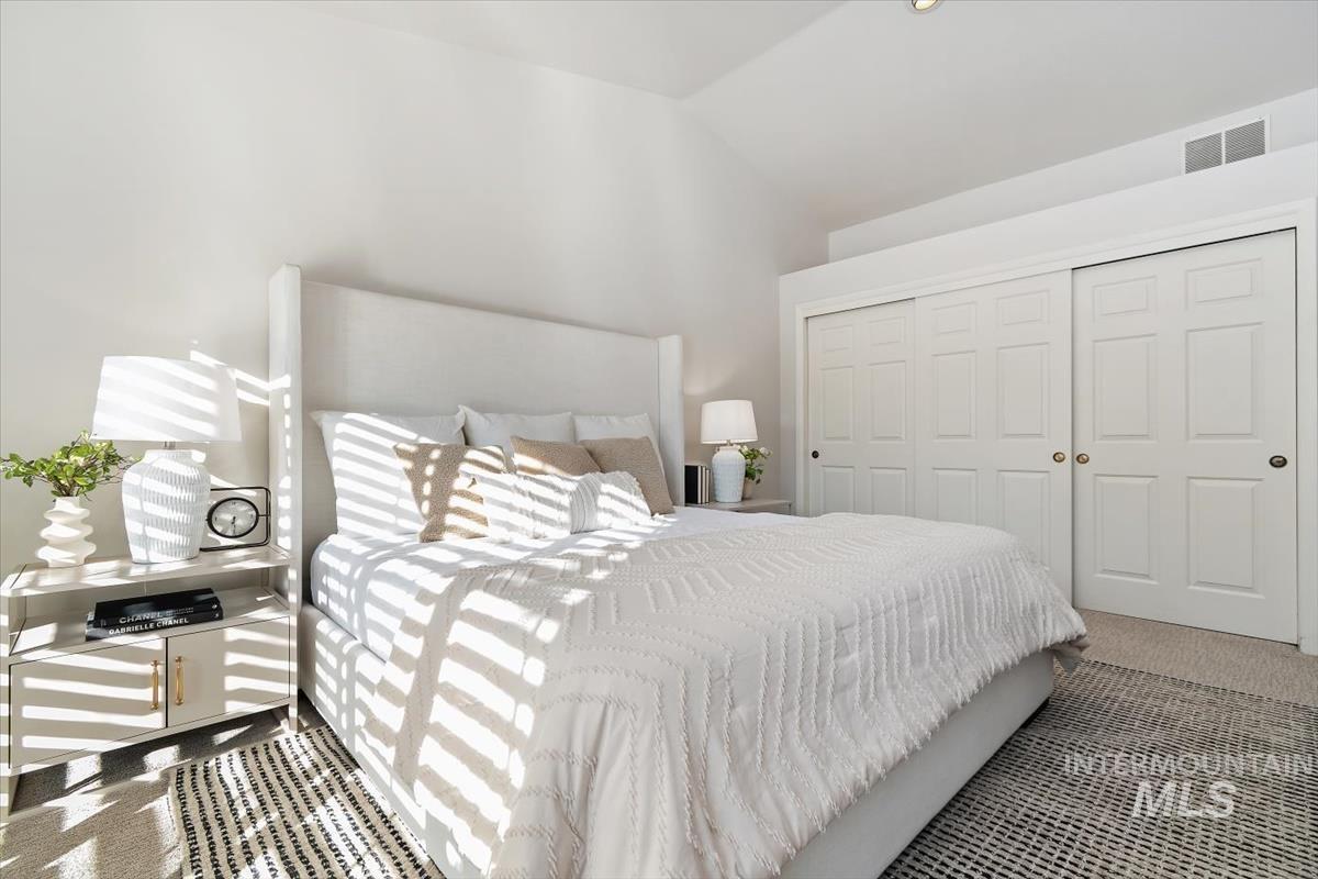 1944 S Teal Ln, Boise, Idaho 83706, 2 Bedrooms, 2 Bathrooms, Residential For Sale, Price $599,900, 98967986