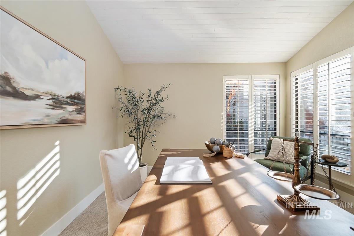 1944 S Teal Ln, Boise, Idaho 83706, 2 Bedrooms, 2 Bathrooms, Residential For Sale, Price $599,900, 98967986