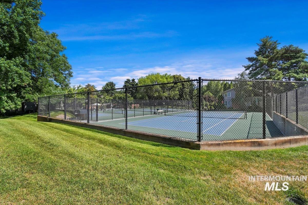 1944 S Teal Ln, Boise, Idaho 83706, 2 Bedrooms, 2 Bathrooms, Residential For Sale, Price $599,900, 98967986