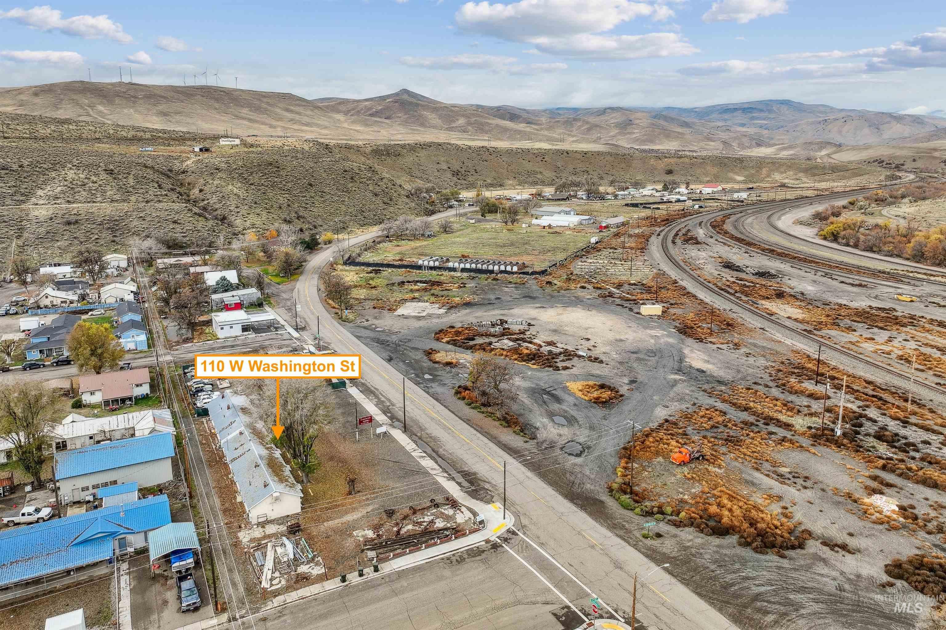 190/160 W Washington St W, Huntington, Oregon 97907, 7 Rooms, Business/Commercial For Sale, Price $175,000, 98967991