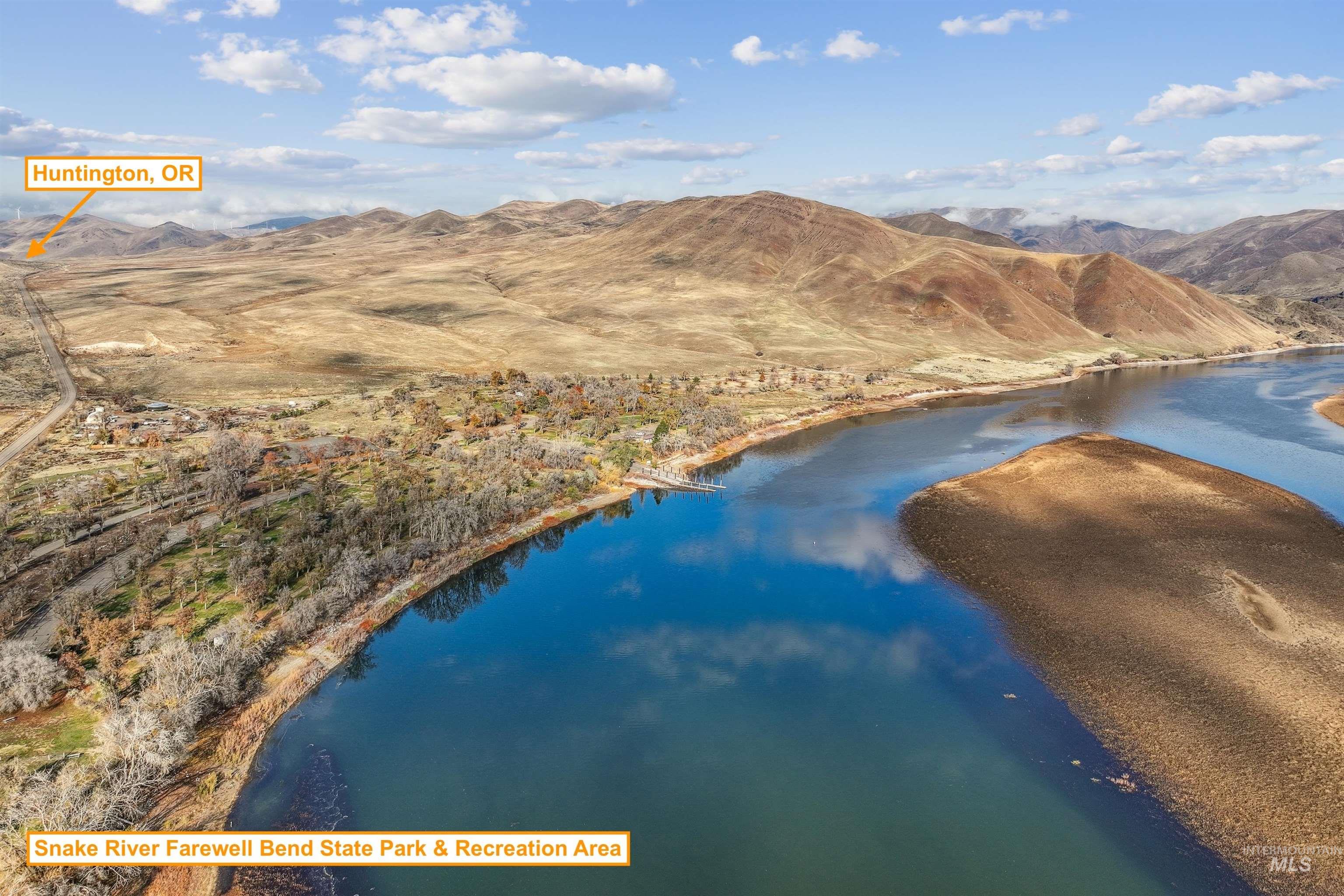 190/160 W Washington St W, Huntington, Oregon 97907, 7 Rooms, Business/Commercial For Sale, Price $175,000, 98967991