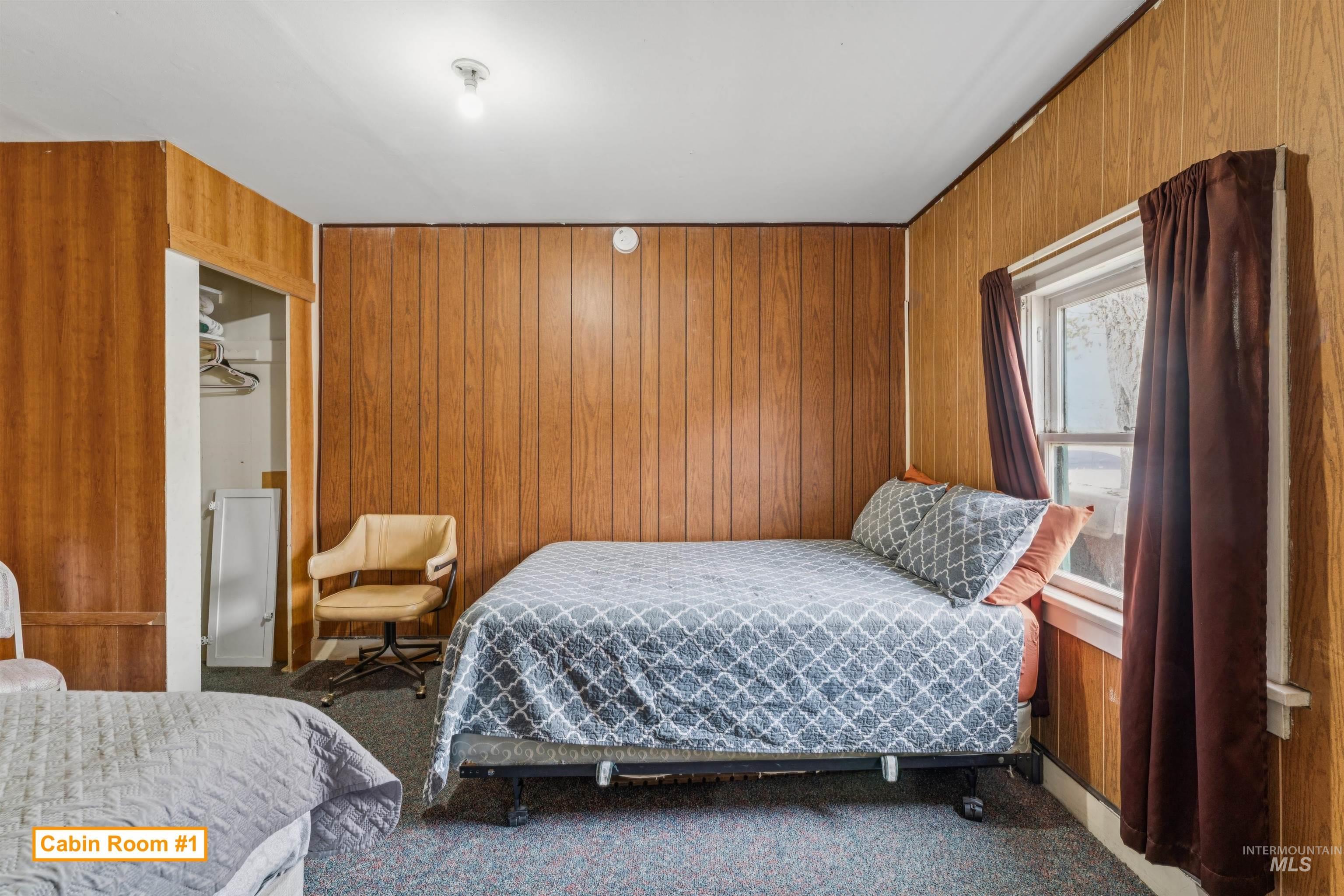 190/160 W Washington St W, Huntington, Oregon 97907, 7 Rooms, Business/Commercial For Sale, Price $175,000, 98967991