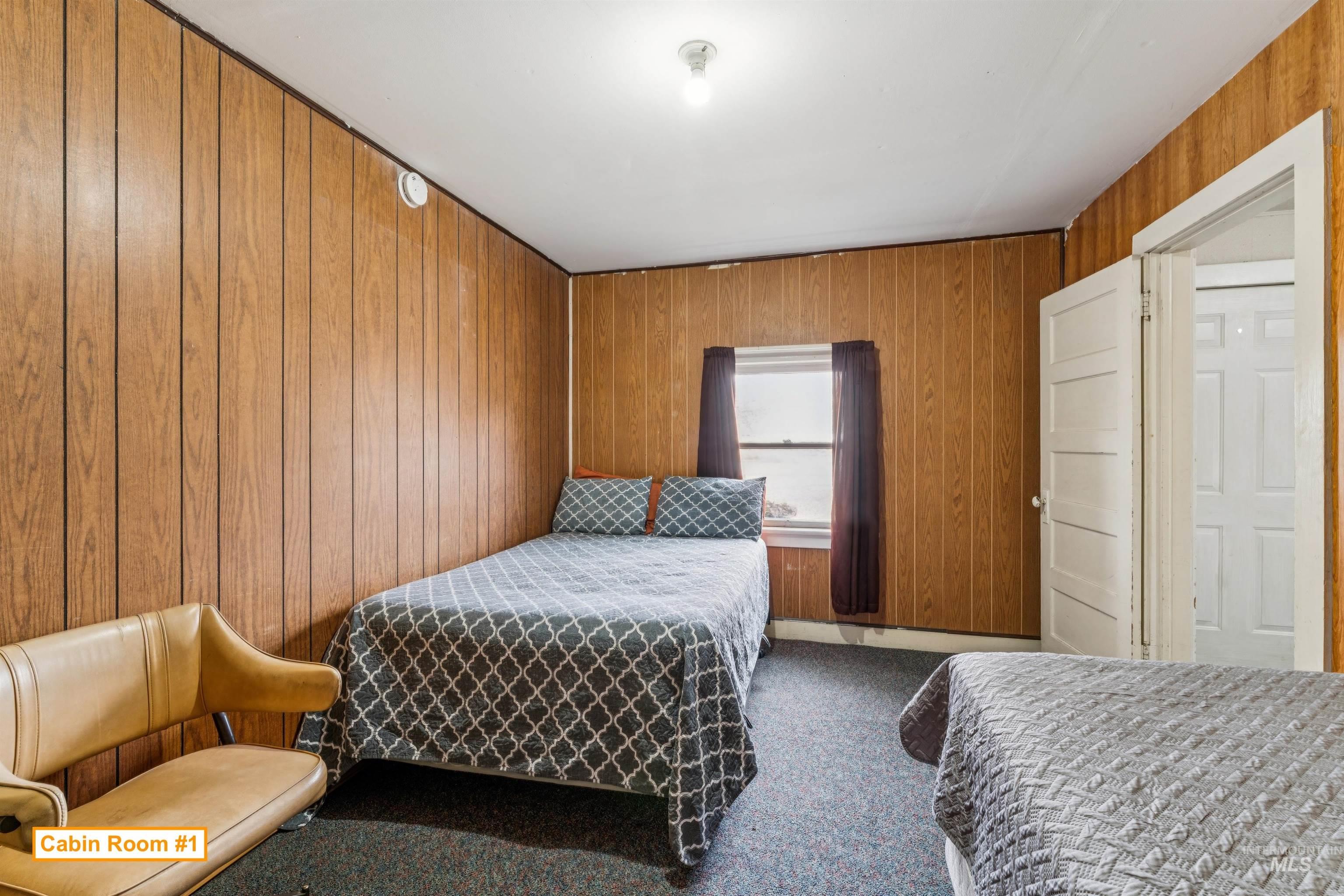 190/160 W Washington St W, Huntington, Oregon 97907, 7 Rooms, Business/Commercial For Sale, Price $175,000, 98967991